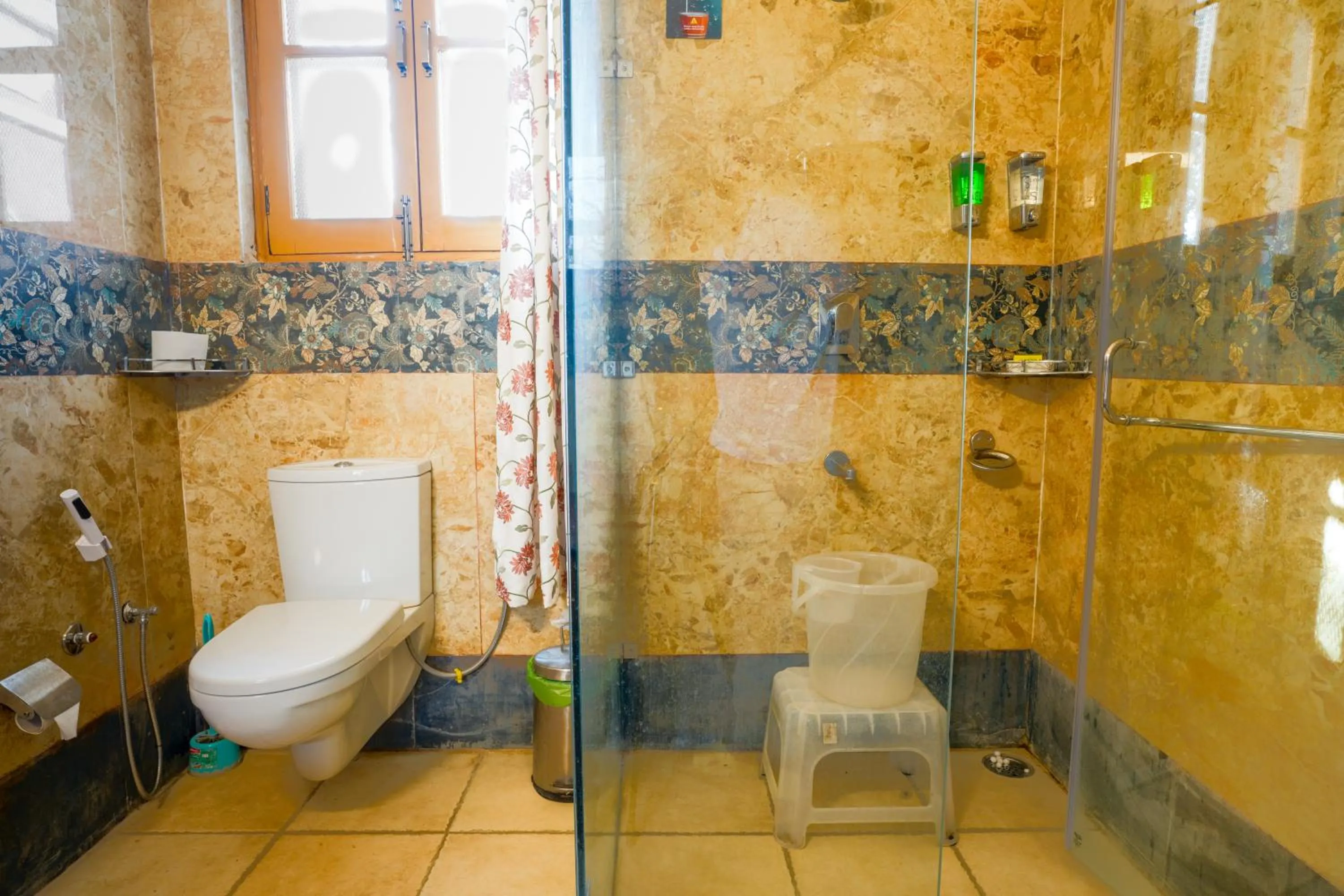 Shower in Seclude Nahan, Bantony Cottage