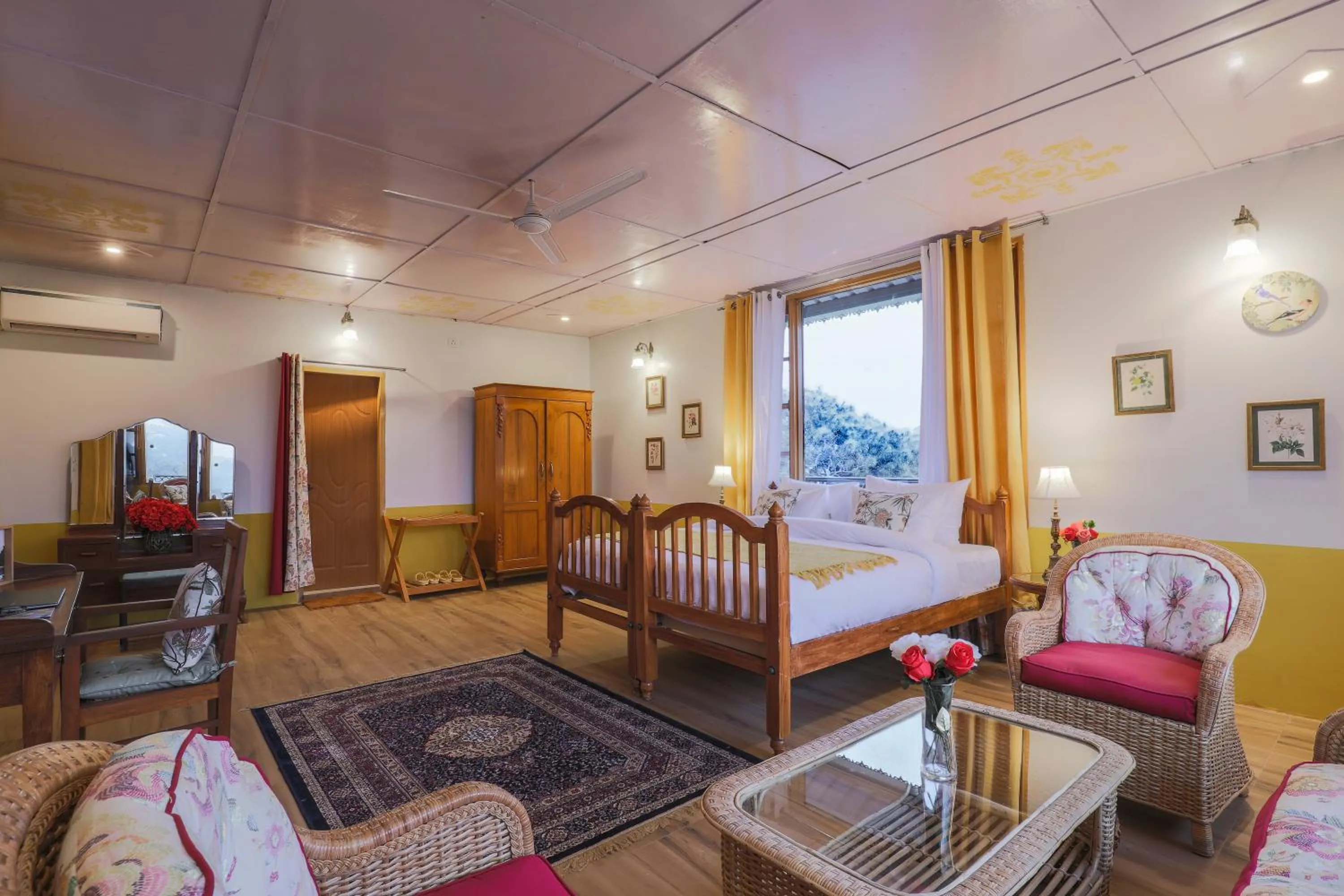 Bed in Seclude Nahan, Bantony Cottage