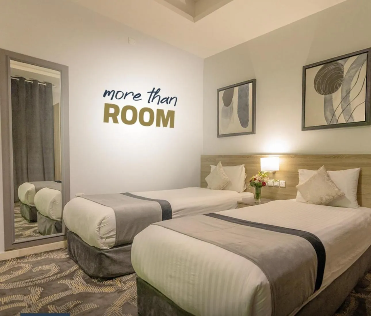 Bed in Laten Suites Al Salim Plaza