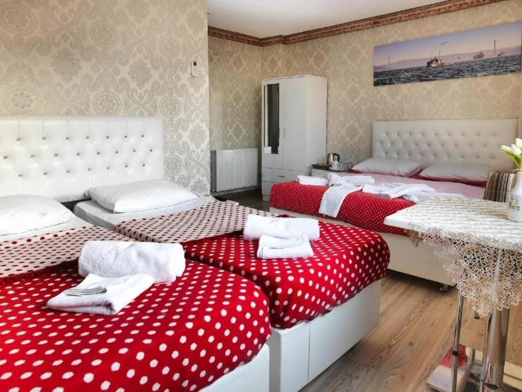 Bed in DİYAR BUDGET HOTEL