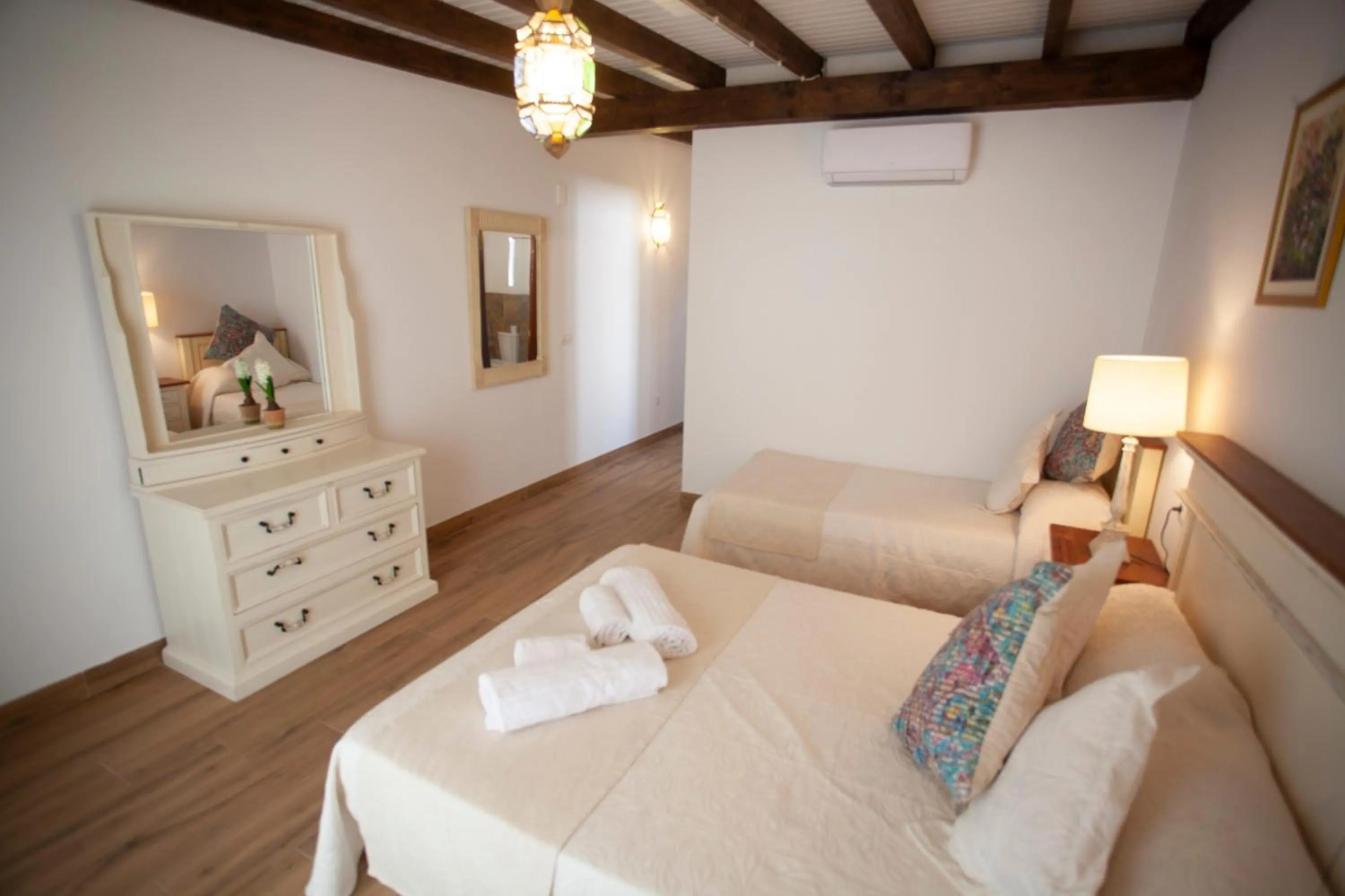 Photo of the whole room, Bed in El Palacete de Cuevas