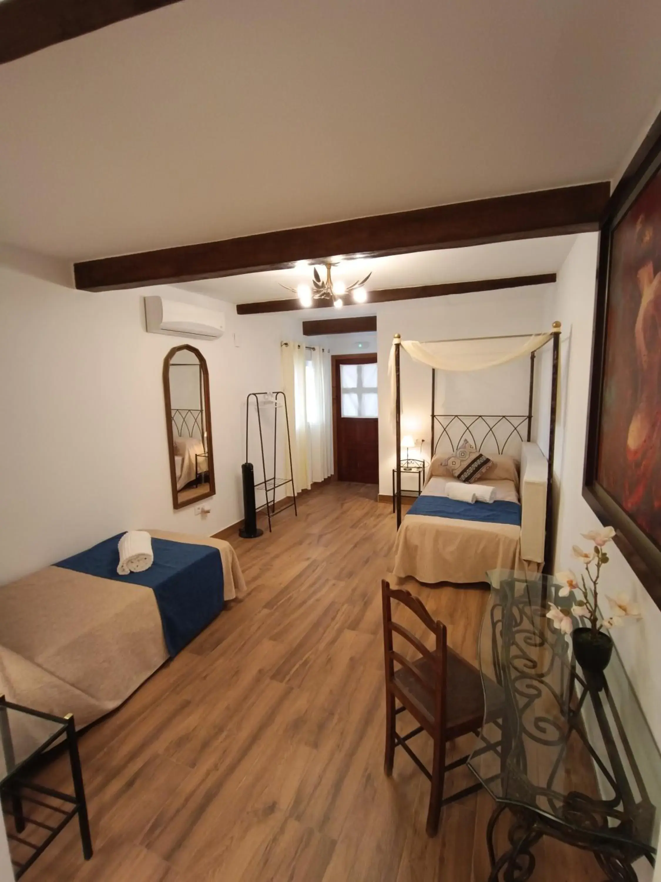 Twin Room with Terrace - single occupancy in El Palacete de Cuevas Twin Room with Terrace - single occupancy in El Palacete de Cuevas