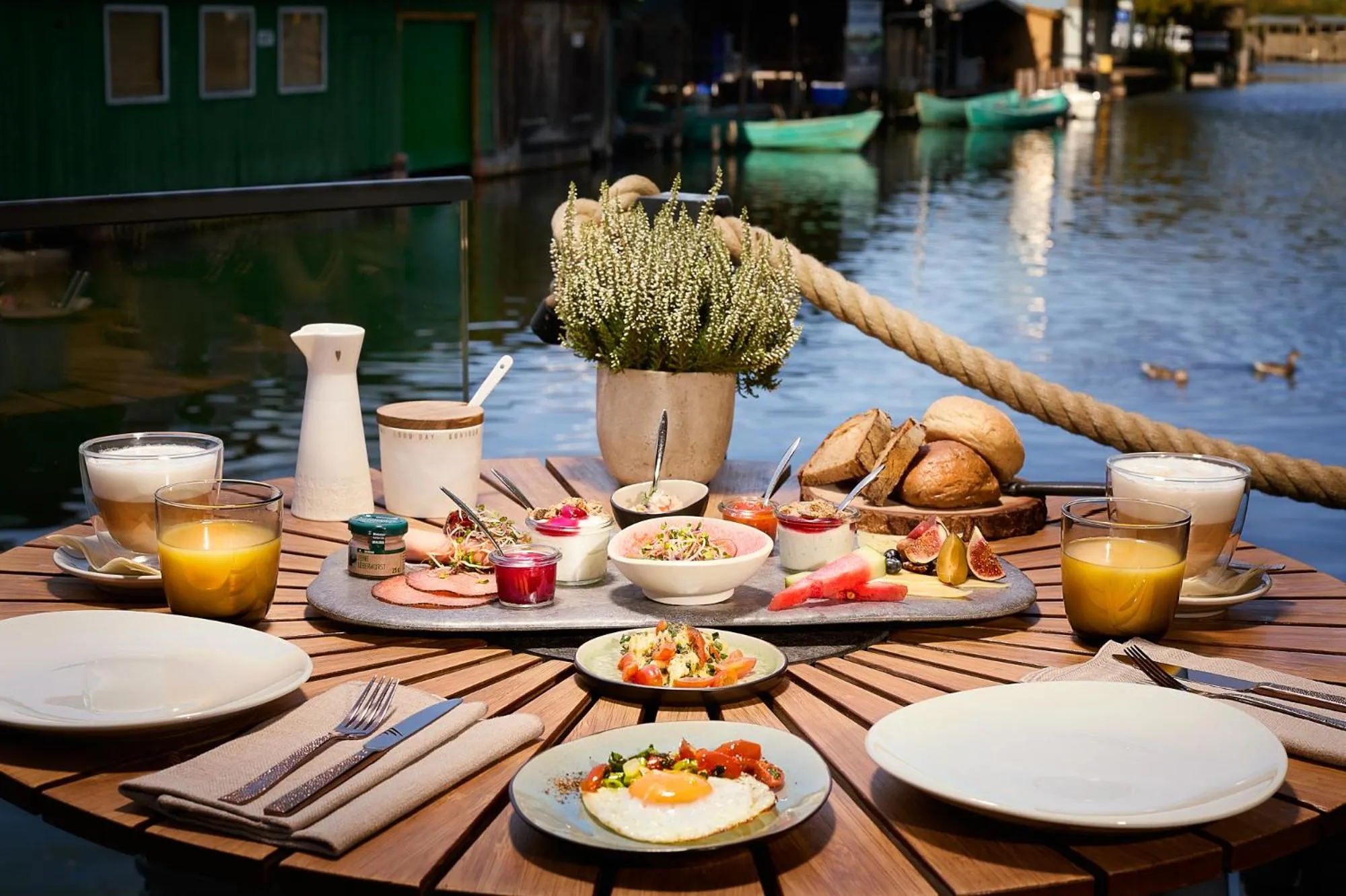 Breakfast in Hotel & Restaurant Fackelgarten Plau am See