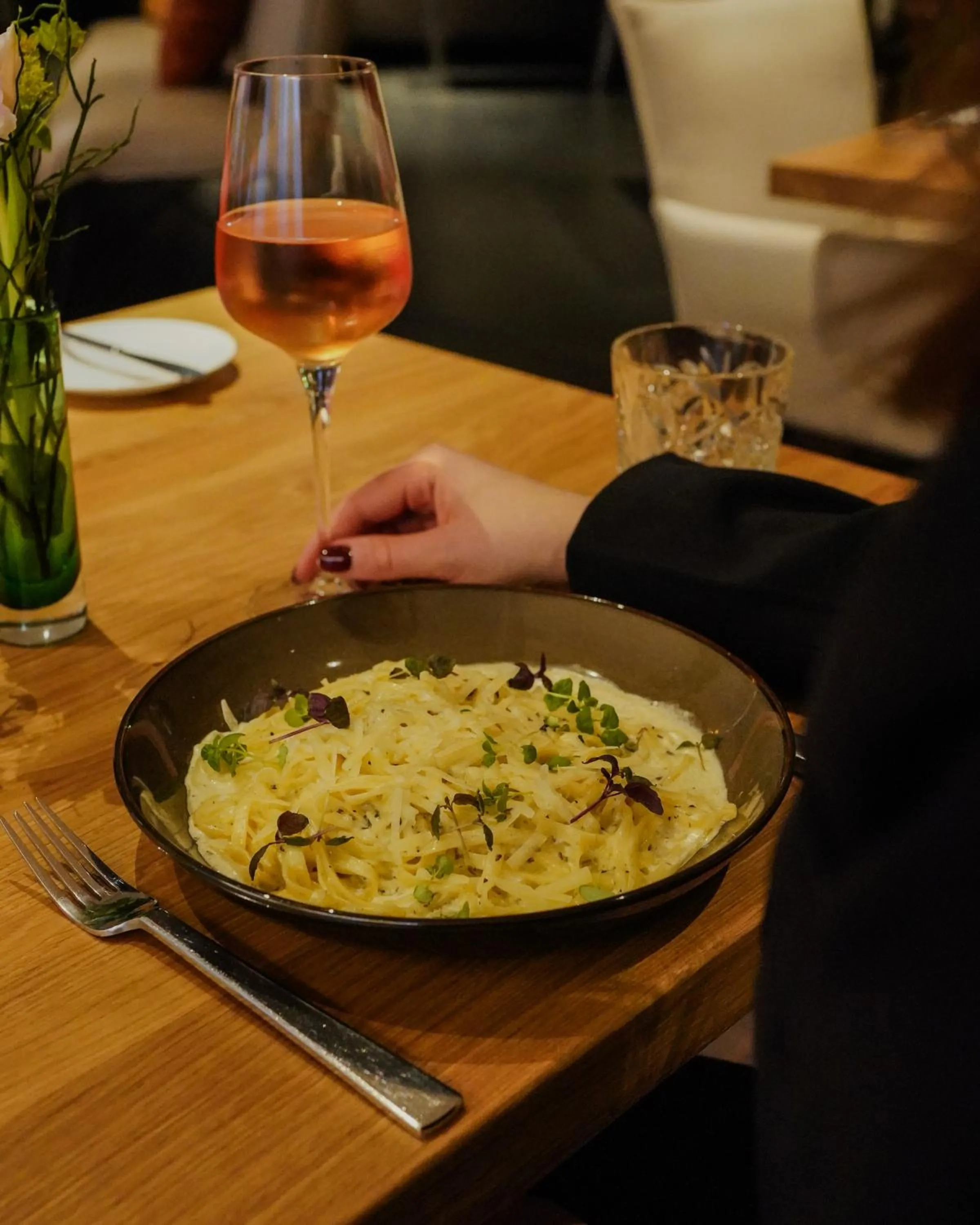 Restaurant/places to eat in Boston Apartments HH