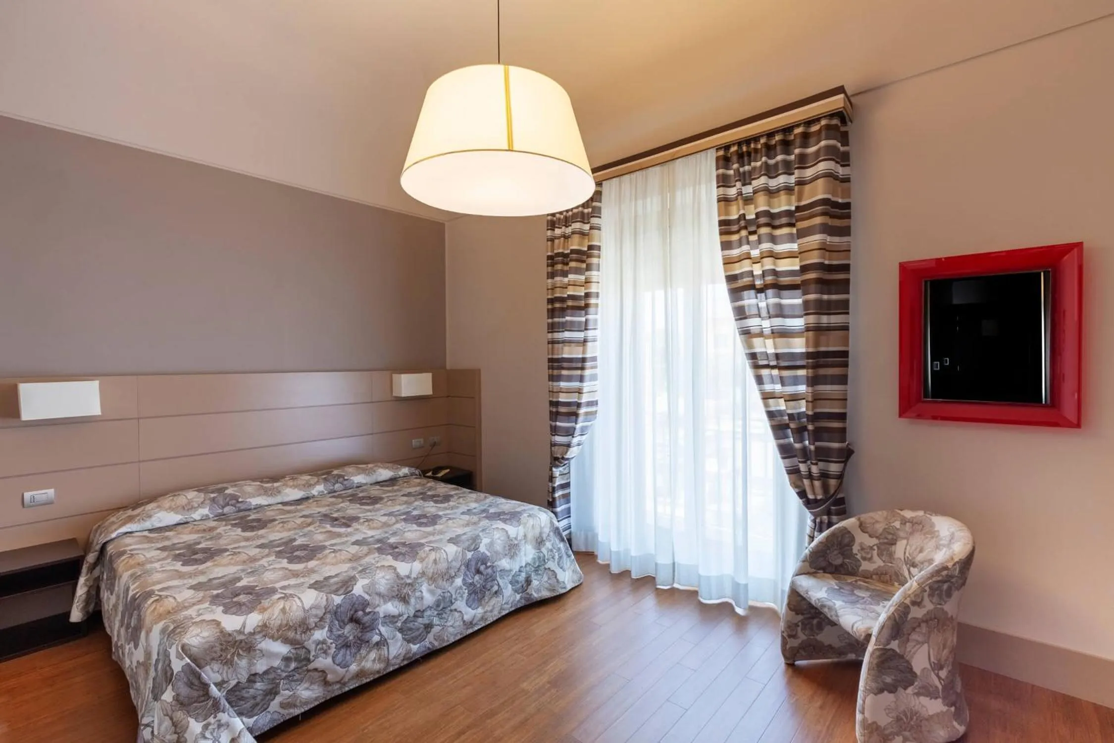 Photo of the whole room, Bed in Hotel Vittoria