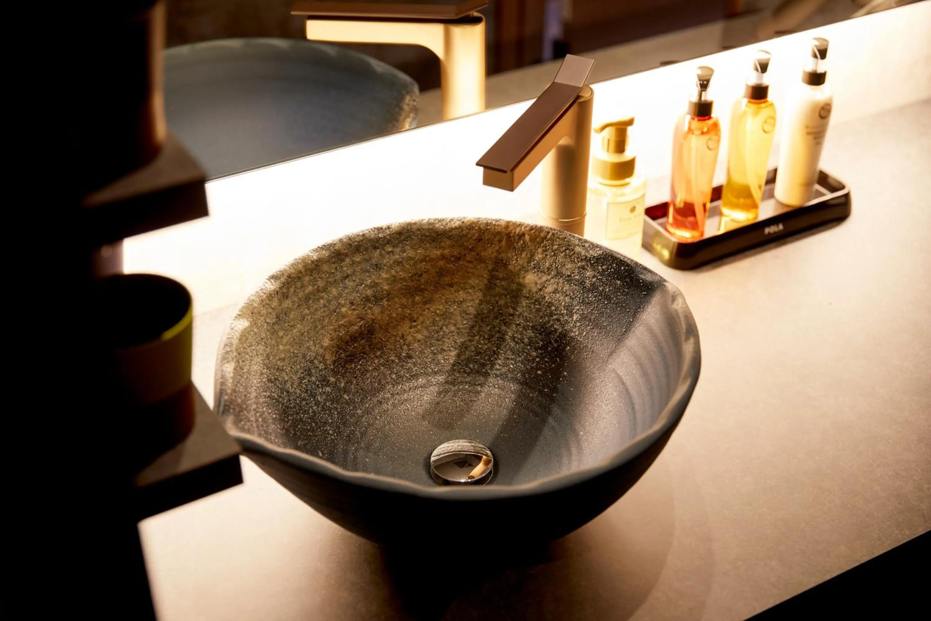 Bathroom in 古今 天下茶屋 with a private parking lot and a half open-air bath and direct to KIX