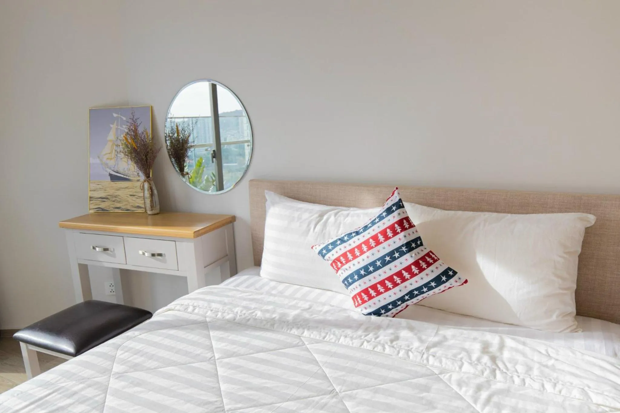 Bed in Ken's House -The Sóng Condotel Vũng Tàu