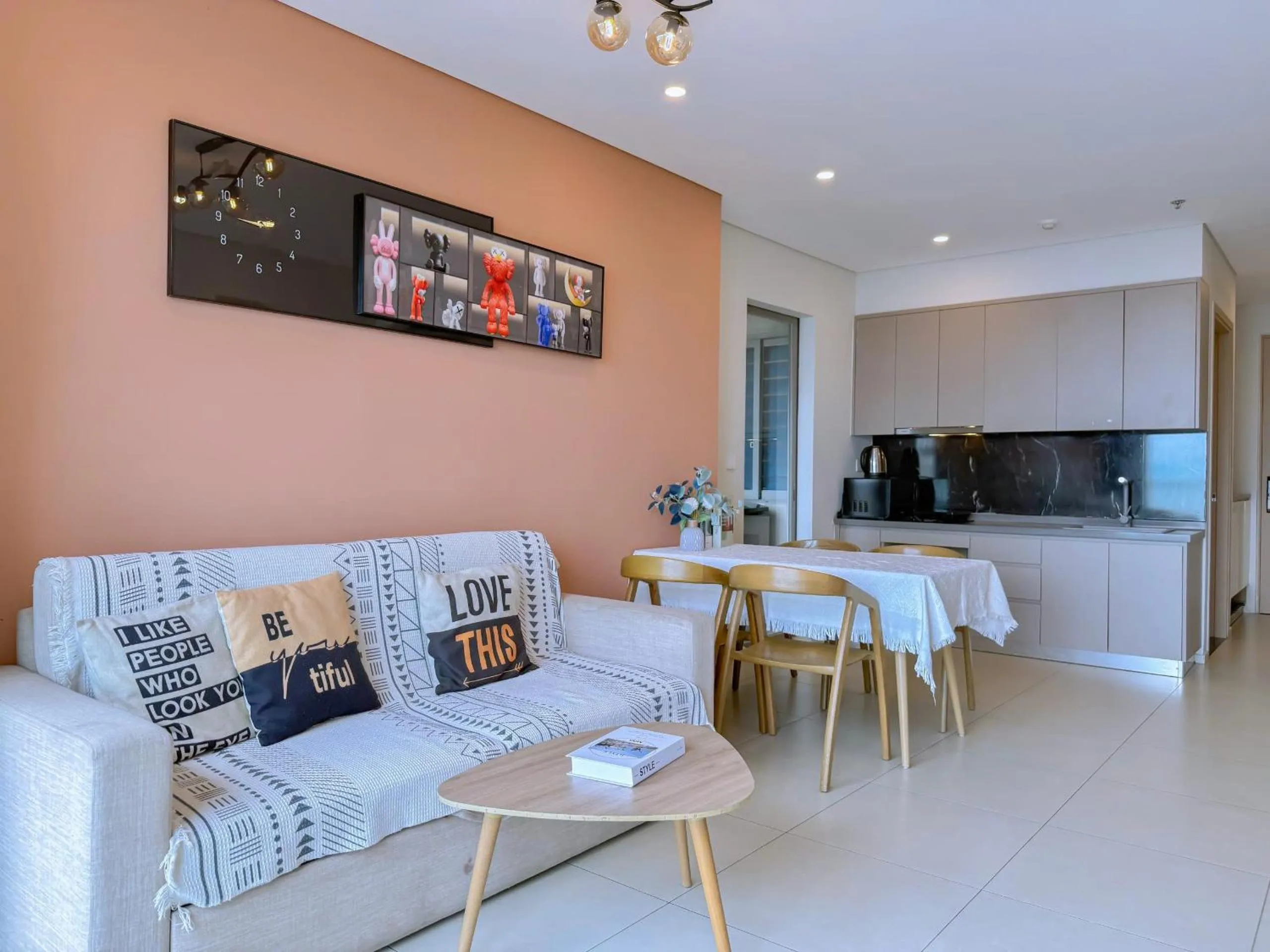 Kitchen or kitchenette in Ken's House -The Sóng Condotel Vũng Tàu