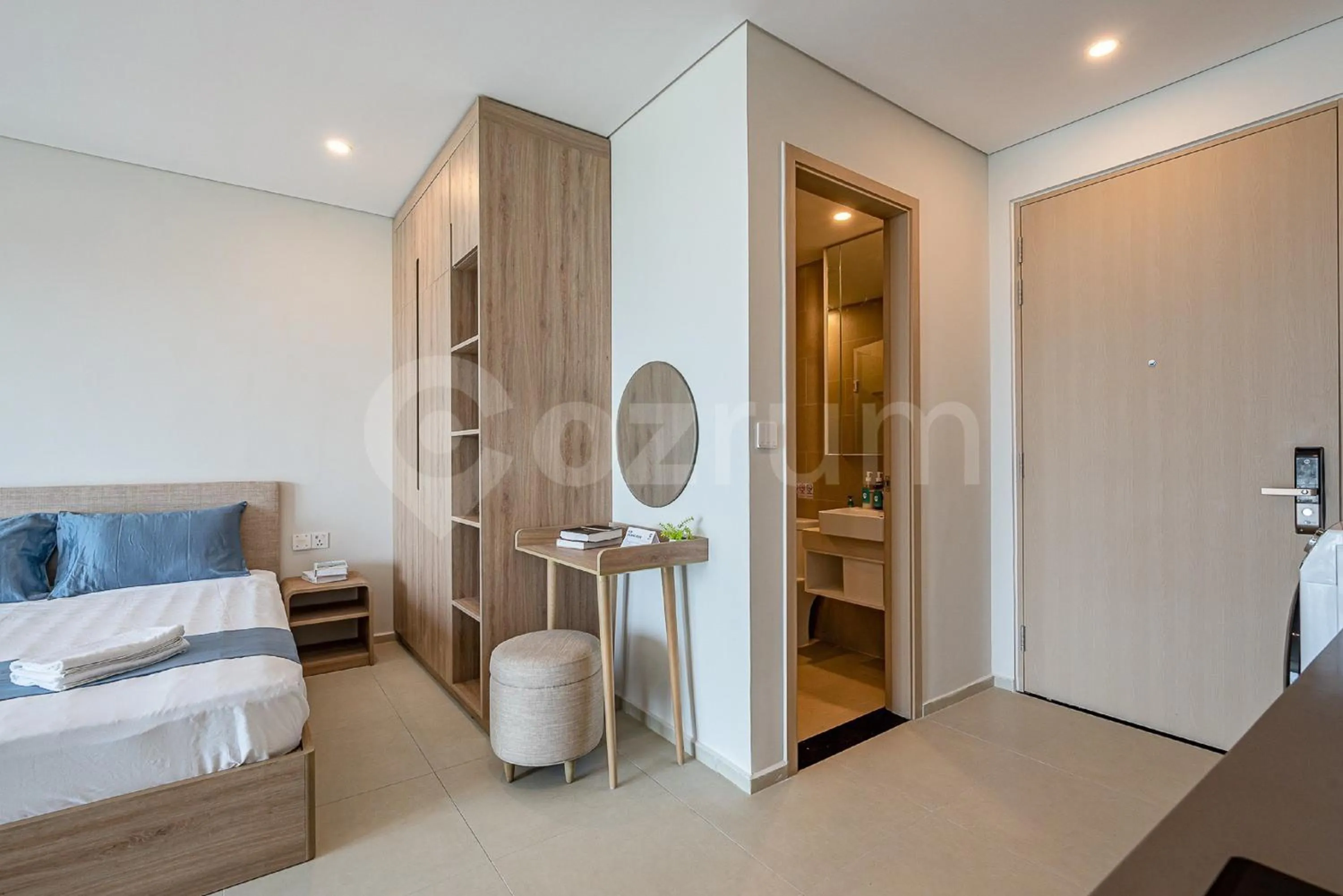 Toilet, Bed in Ken's House -The Sóng Condotel Vũng Tàu