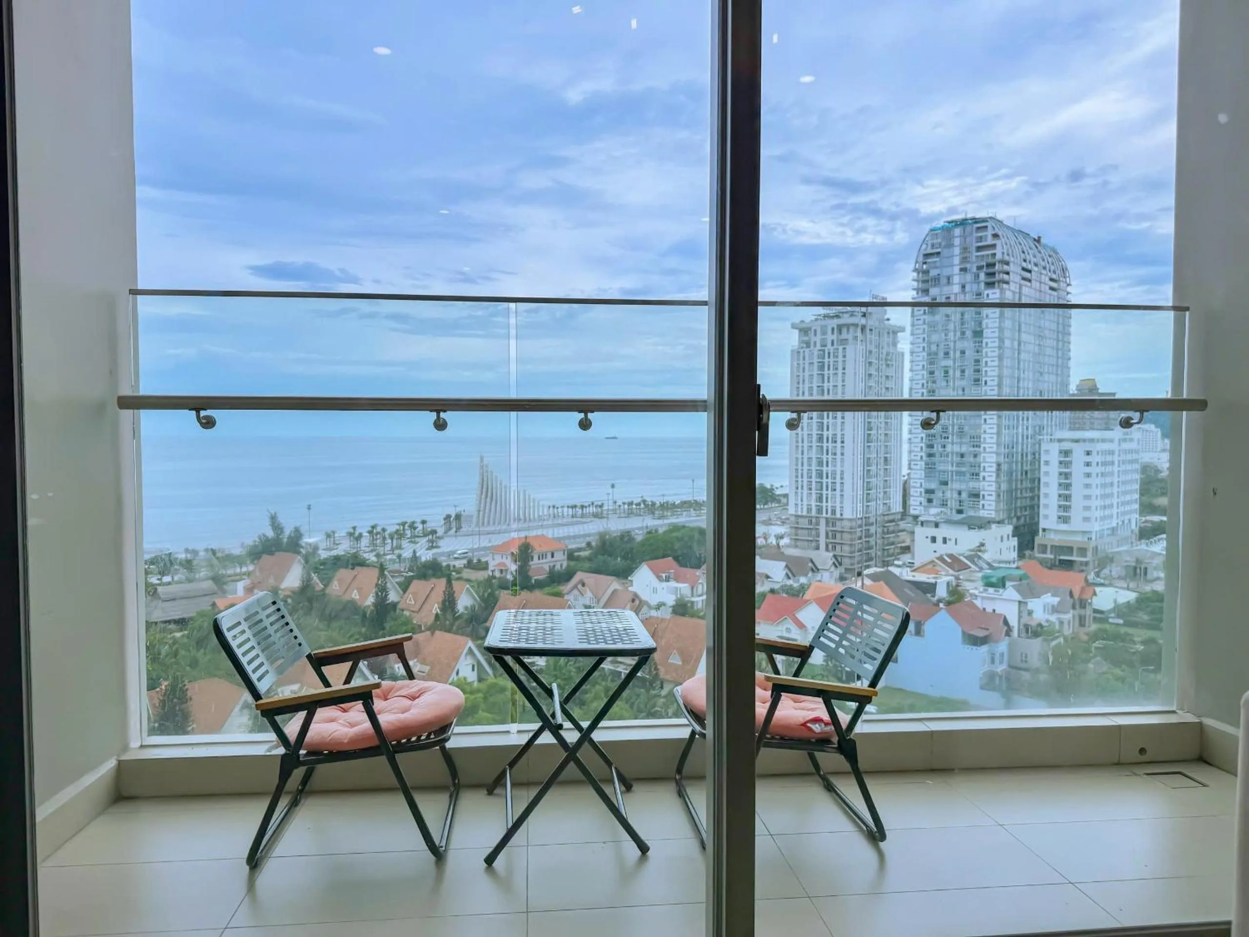 Balcony/Terrace in Ken's House -The Sóng Condotel Vũng Tàu