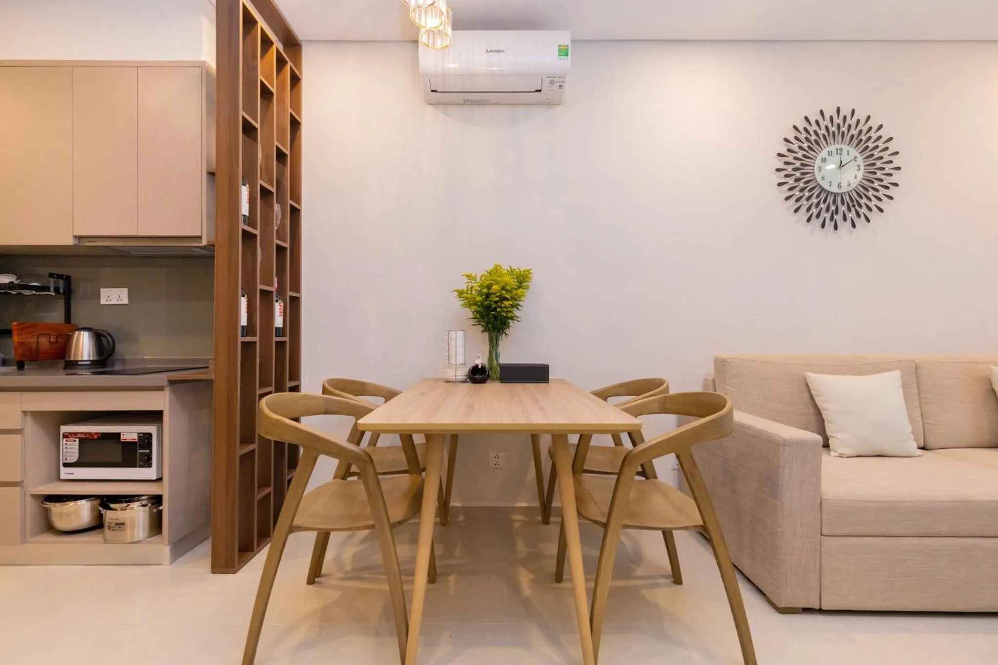 Kitchen or kitchenette in Ken's House -The Sóng Condotel Vũng Tàu