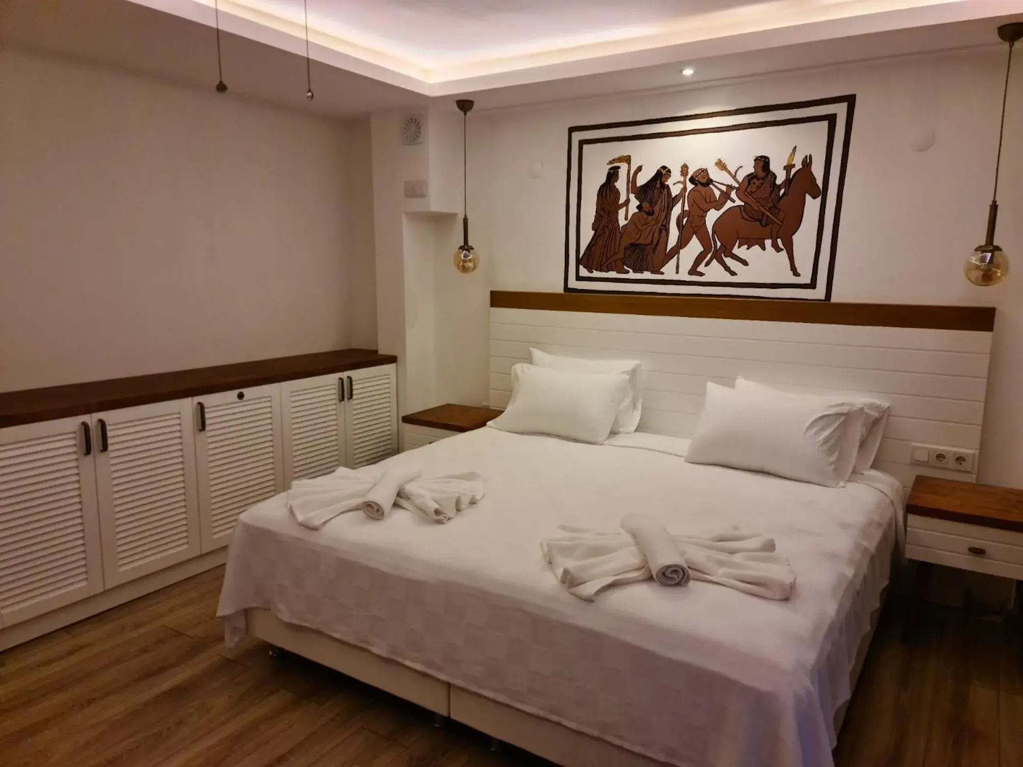 Deluxe Double or Twin Room with City View in in Ephesus Hotel and Art Galery Deluxe Double or Twin Room with City View in in Ephesus Hotel and Art Galery
