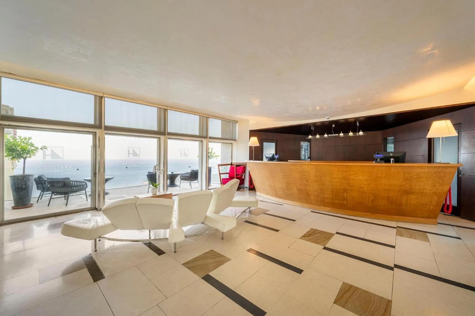 Lobby or reception in Eurostars Monte Tauro