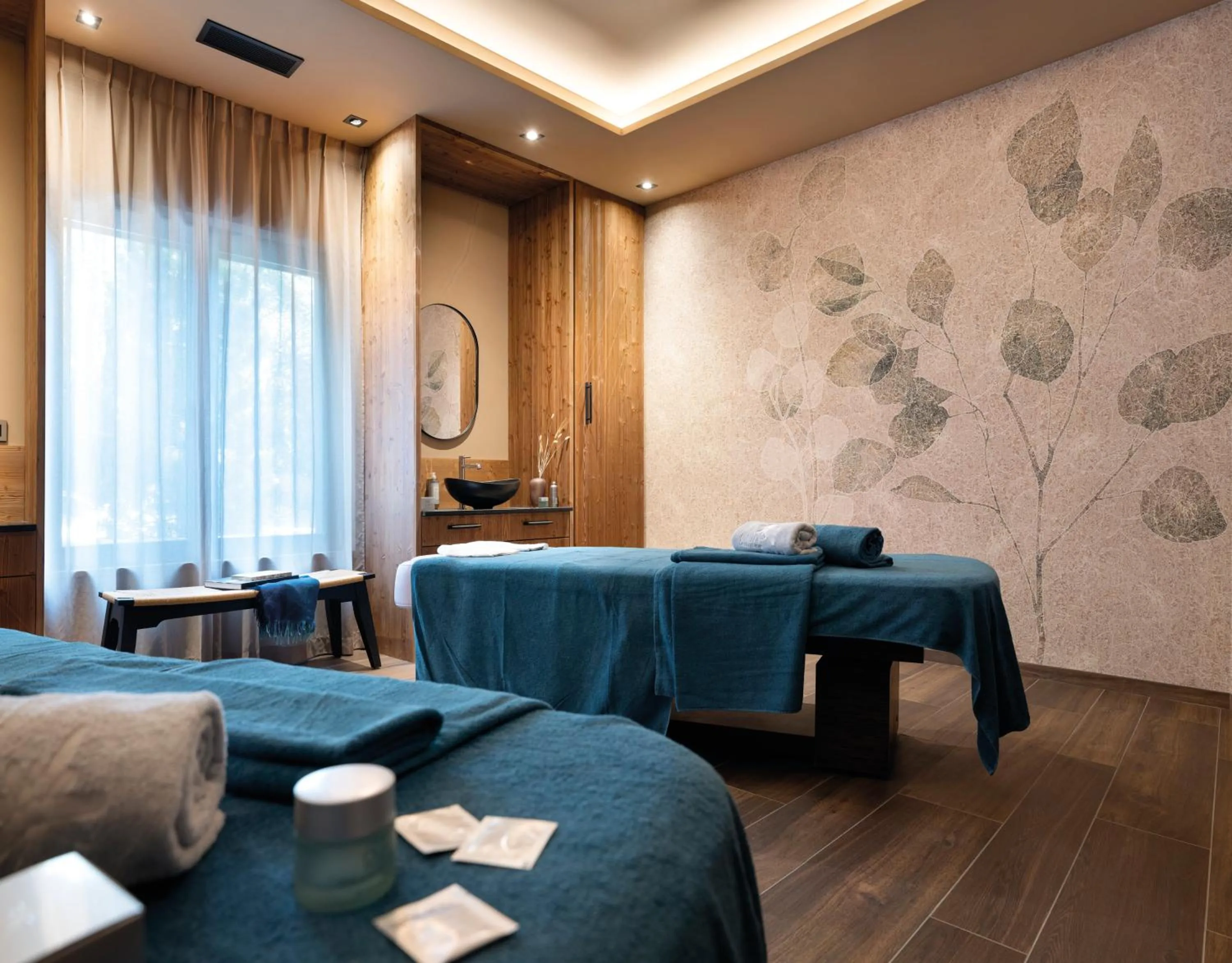 Spa and wellness centre/facilities in MGM Hôtels & Résidences - Résidence Chalets de Joy