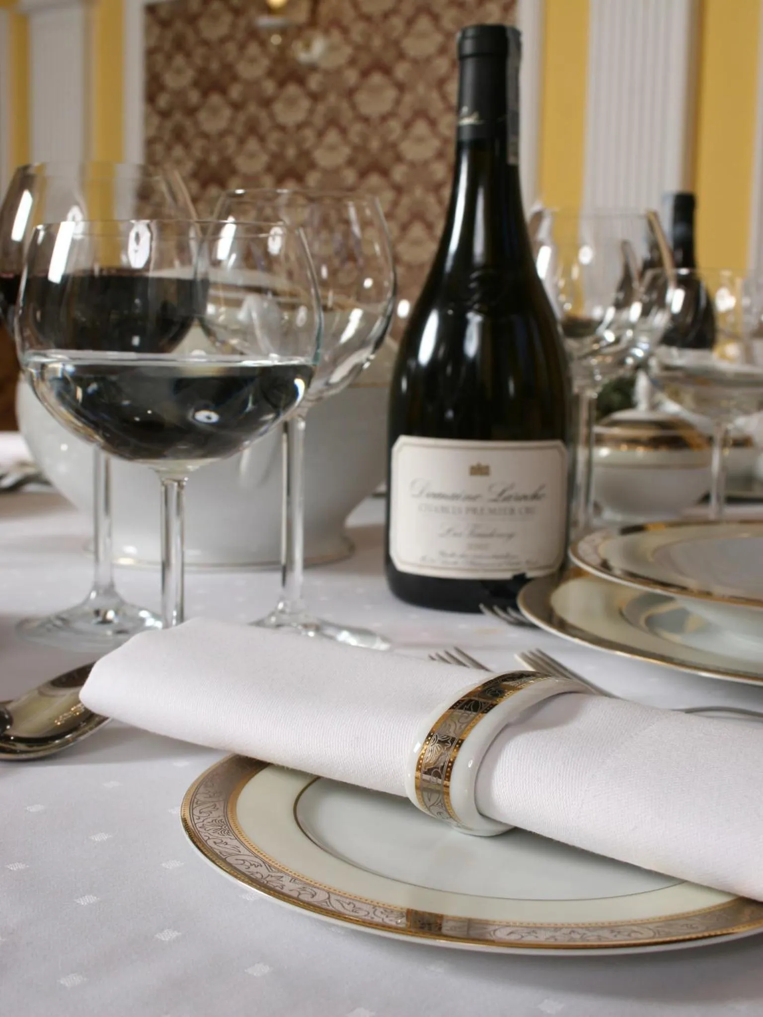 Restaurant/places to eat in Rezydencja Janków