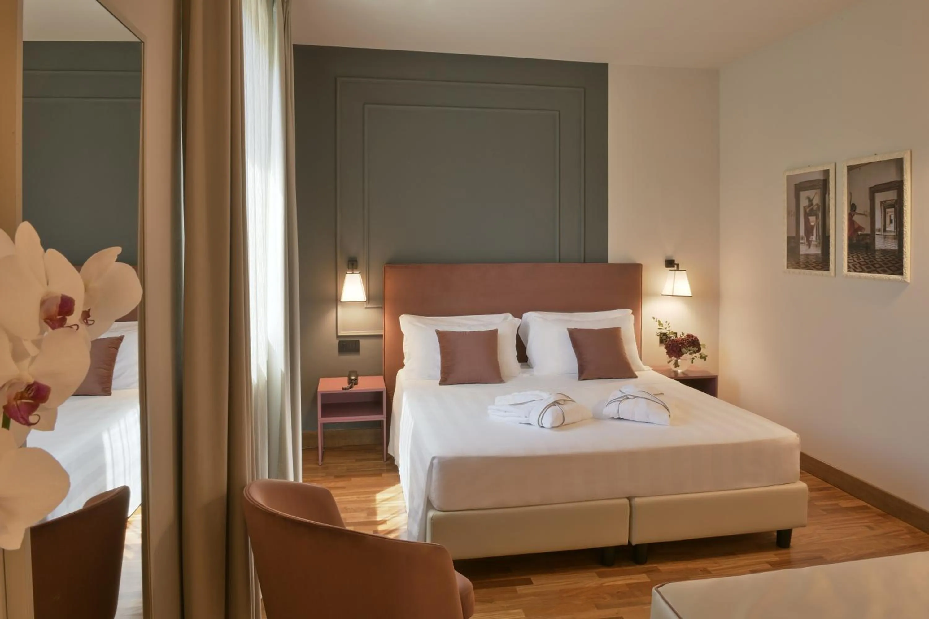 Bedroom, Bed in Hotel Torresi