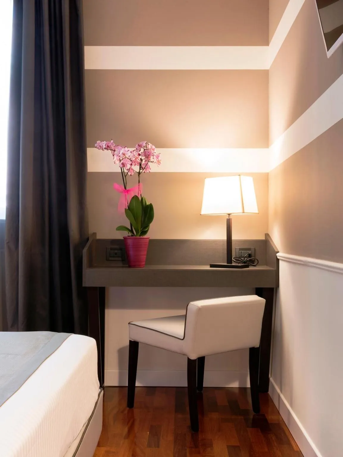 Decorative detail, Bed in Hotel Torresi