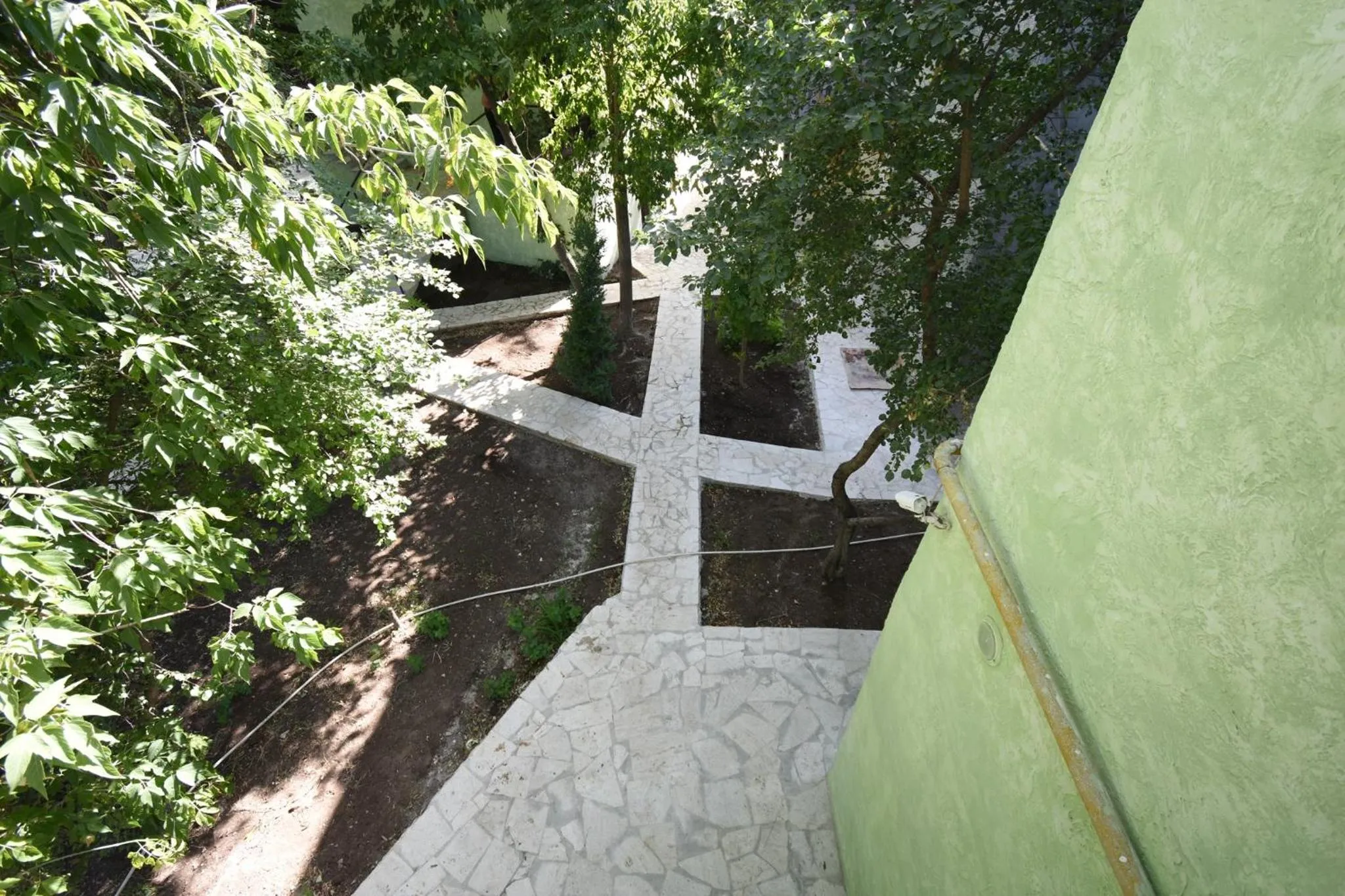 BBQ facilities in Forest Hills