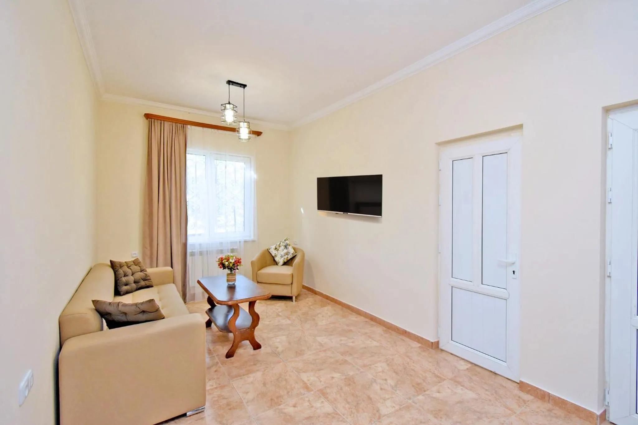 Living room in Forest Hills