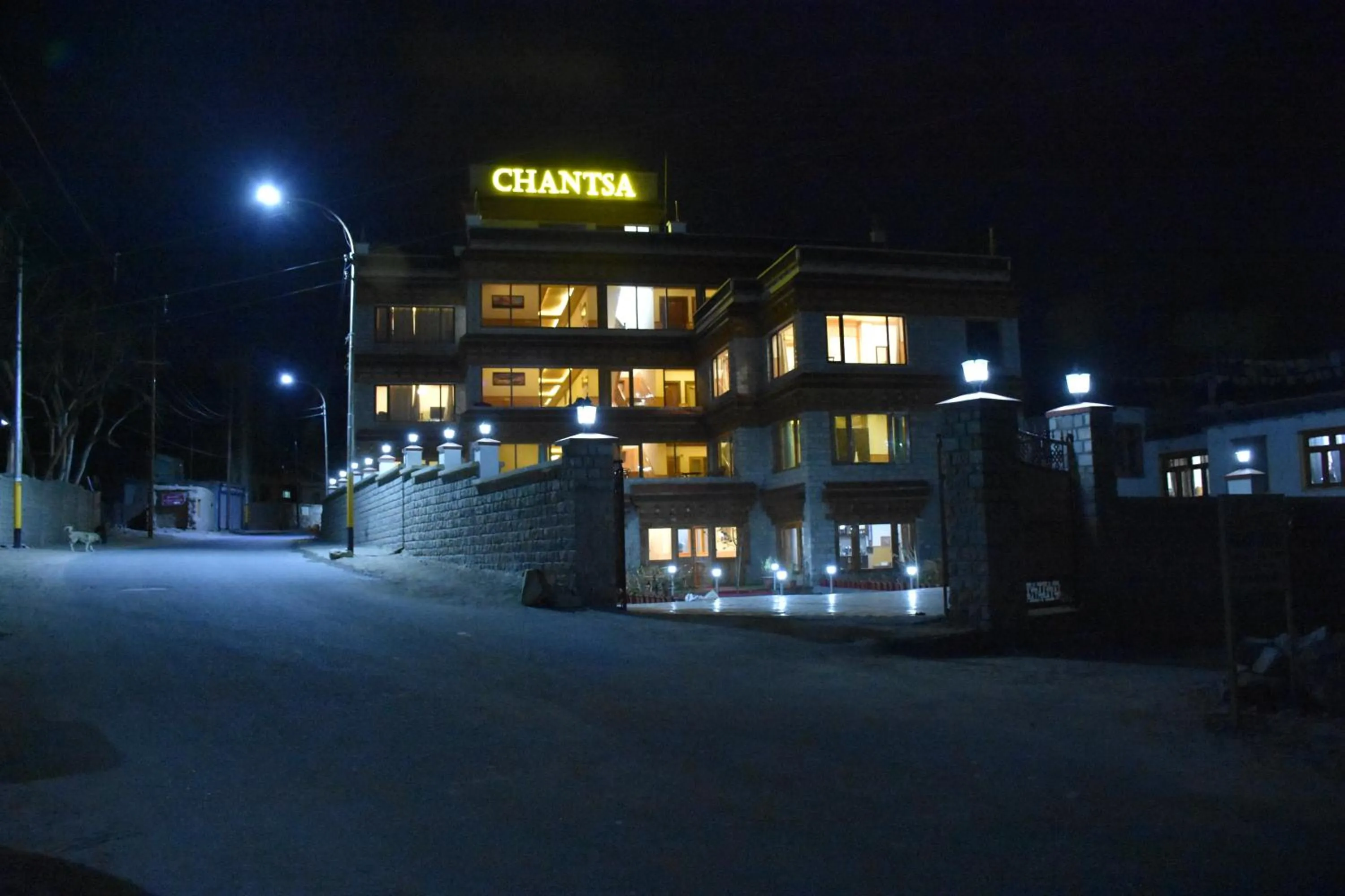 Property building in HOTEL CHANTSA