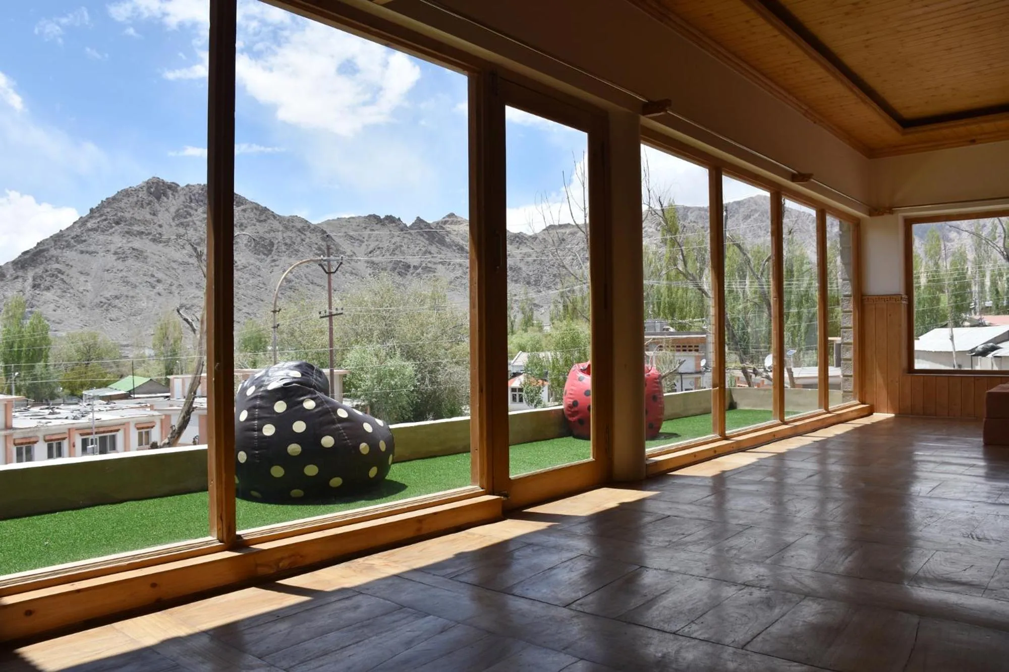 Balcony/Terrace in HOTEL CHANTSA