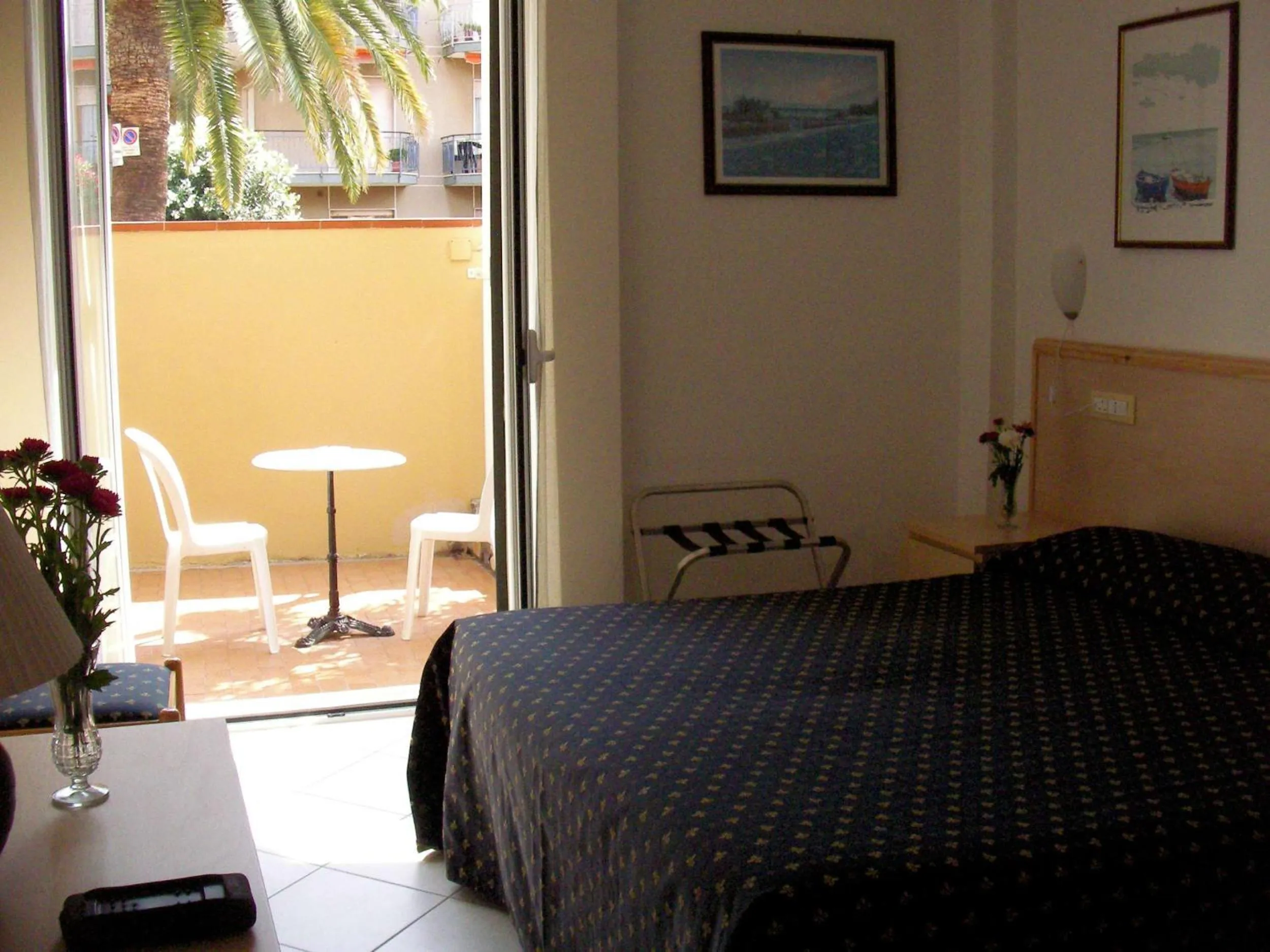 Bed in Hotel Delle Mimose