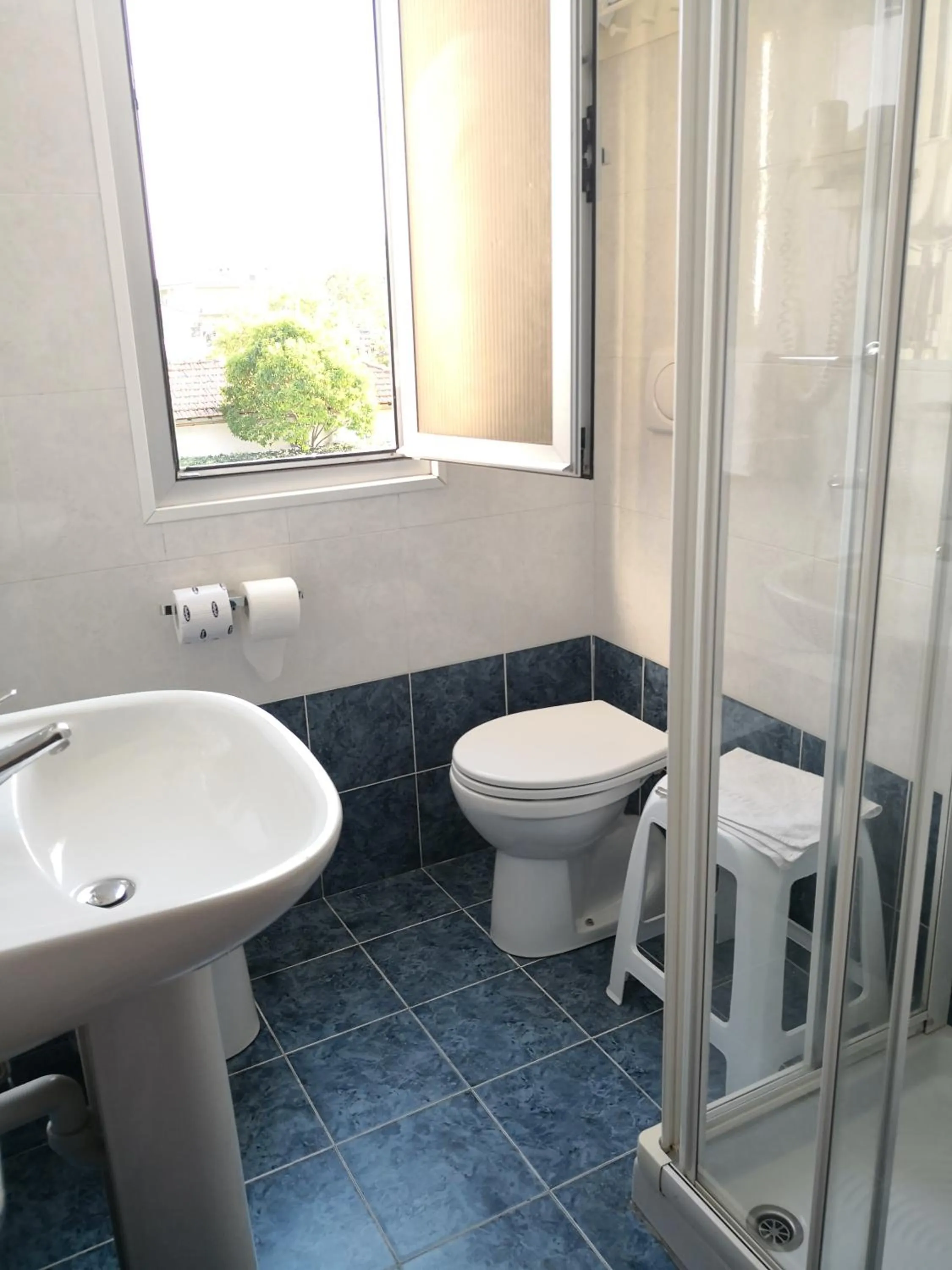 Bathroom in Hotel Delle Mimose