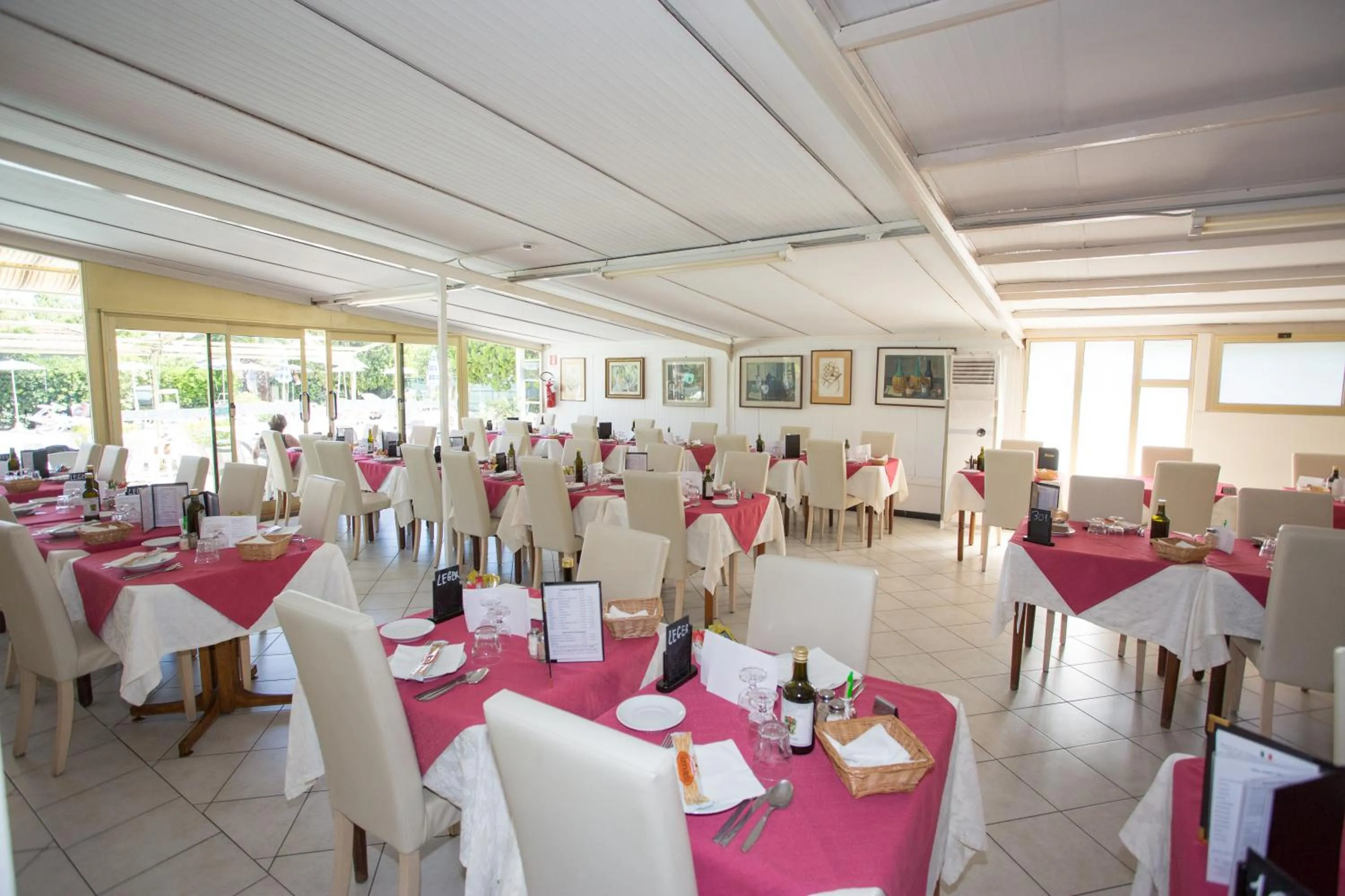 Restaurant/places to eat in Hotel Delle Mimose