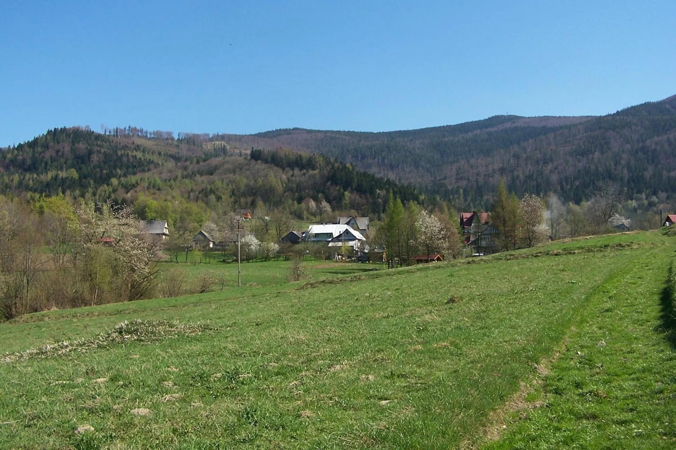 Hiking in Hotel Monttis