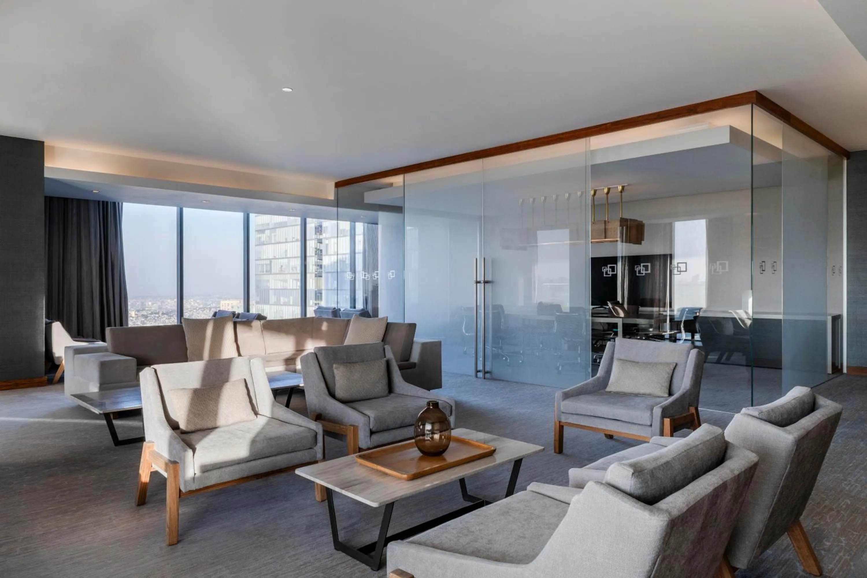 Lounge or bar in Hilton Mexico City Santa Fe