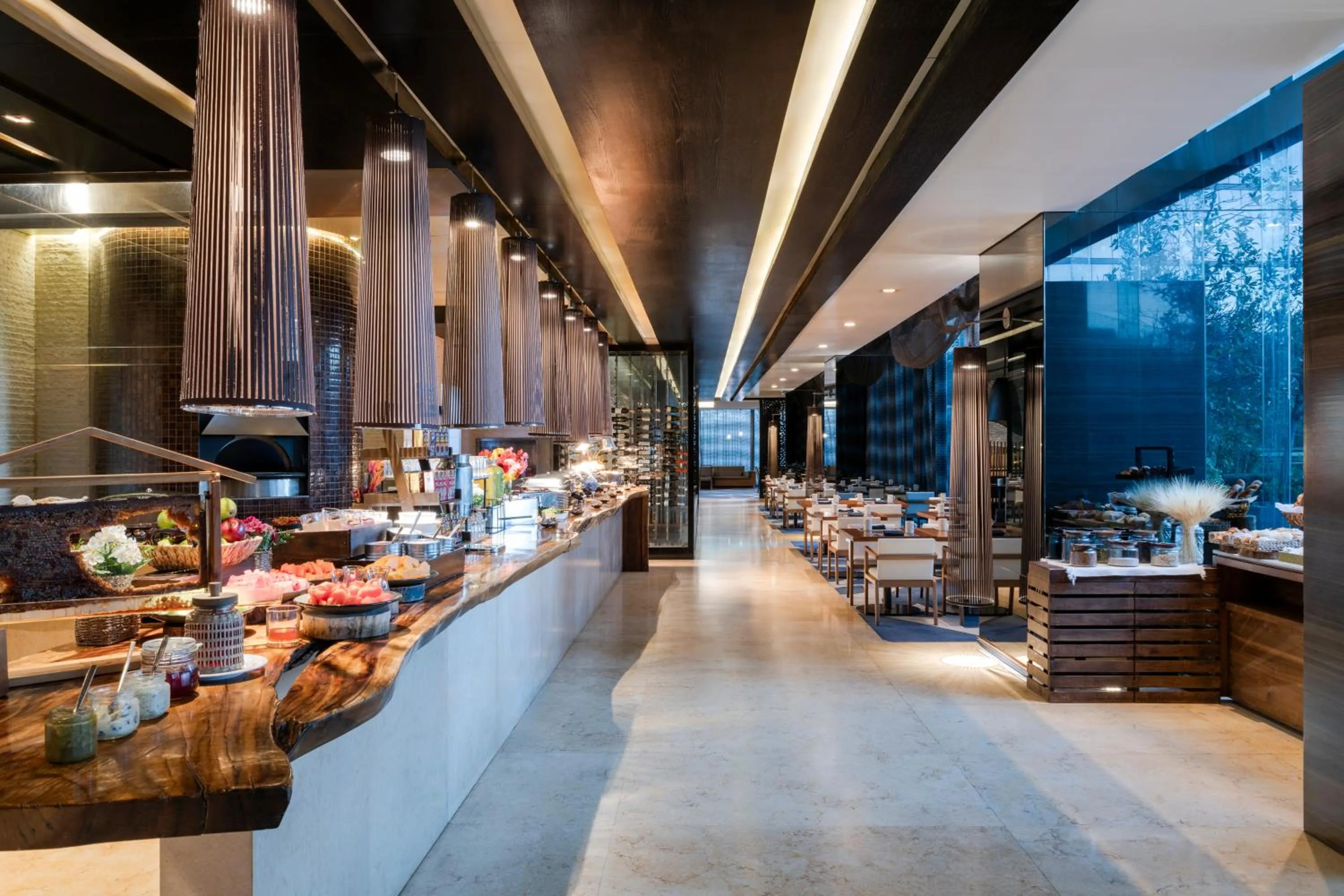 Restaurant/places to eat in Hilton Mexico City Santa Fe