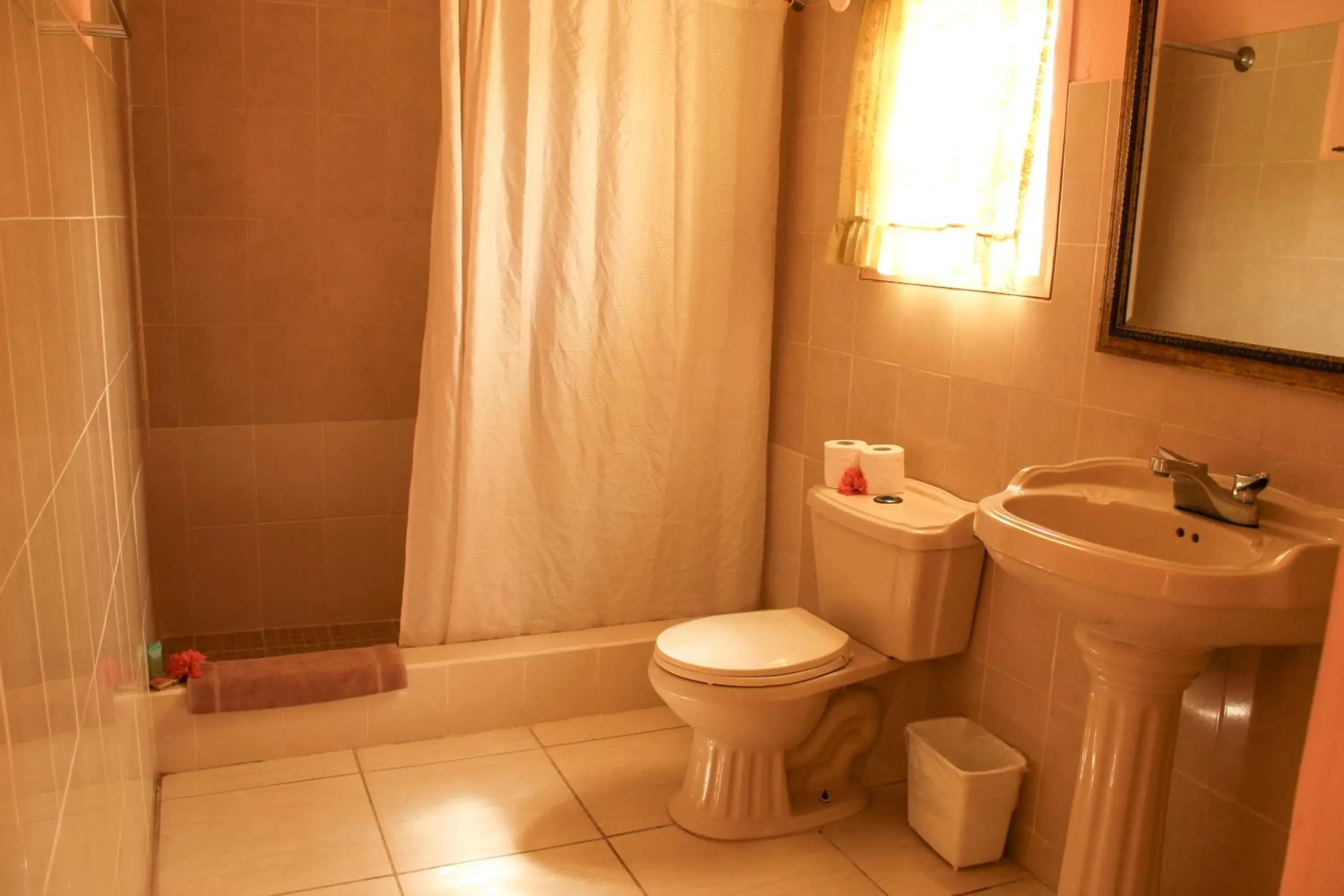 Double Room with Two Beds in Tropical Paradise Double Room with Two Beds in Tropical Paradise