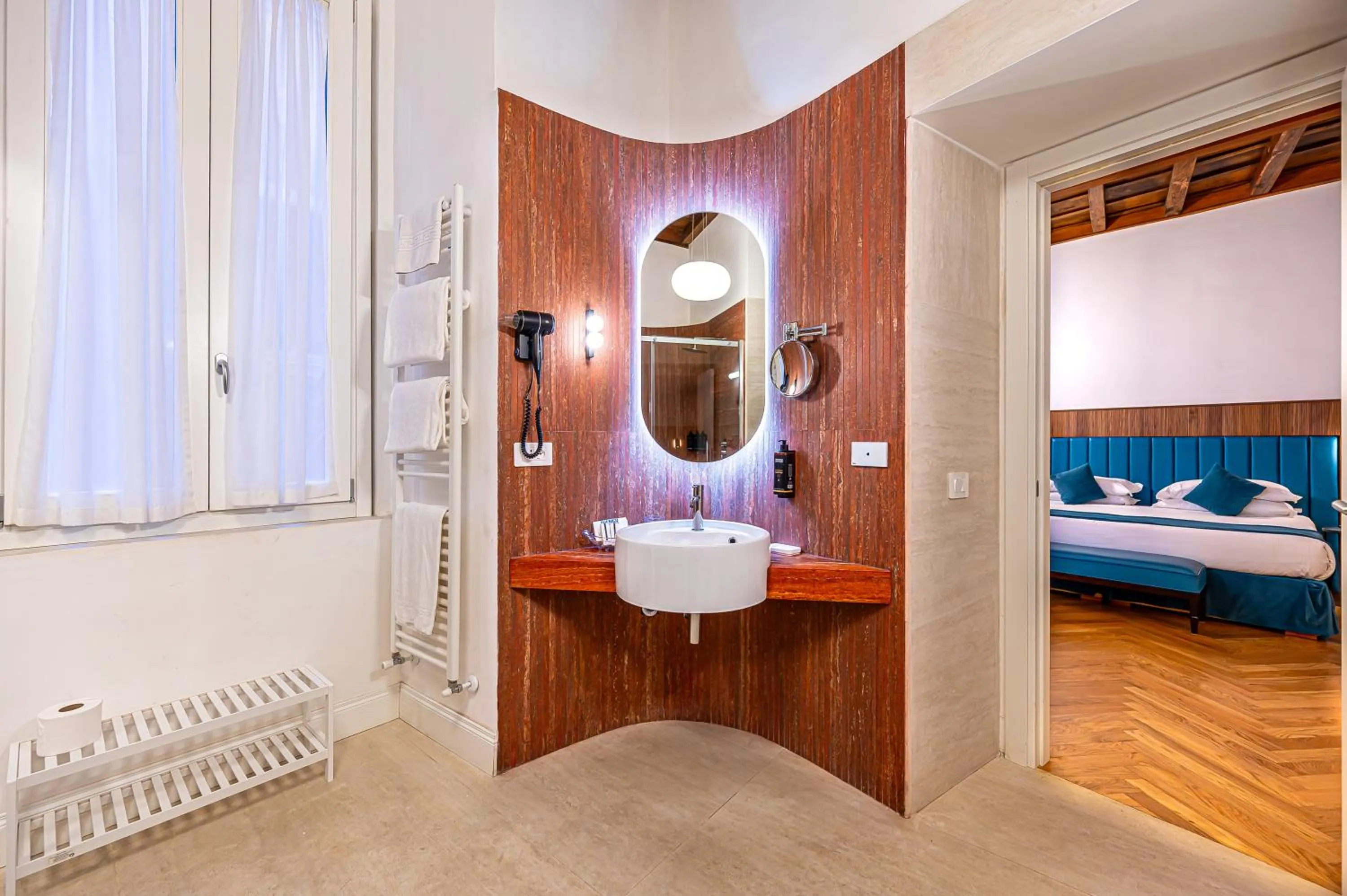 Bathroom, Bed in Albergo Abruzzi