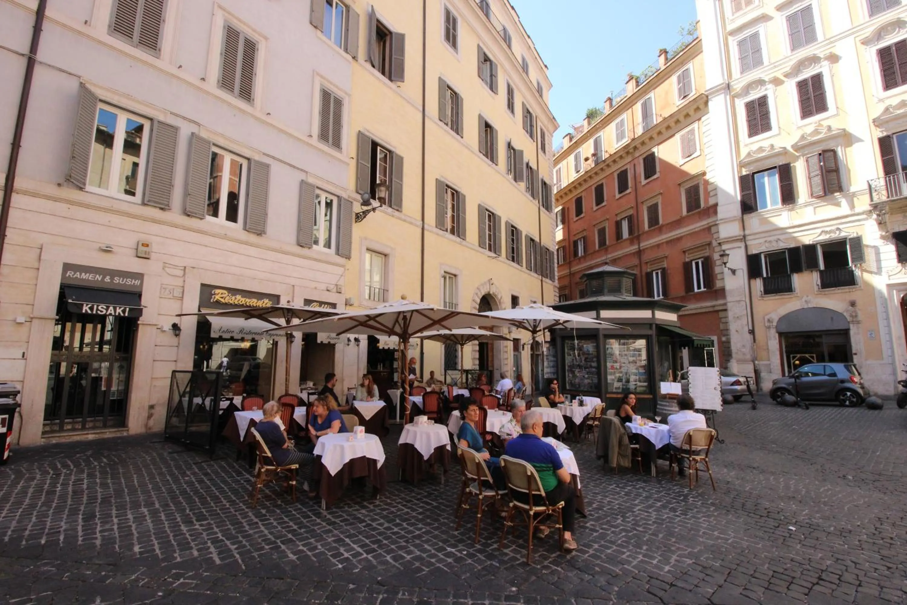 Continental breakfast in Albergo Abruzzi