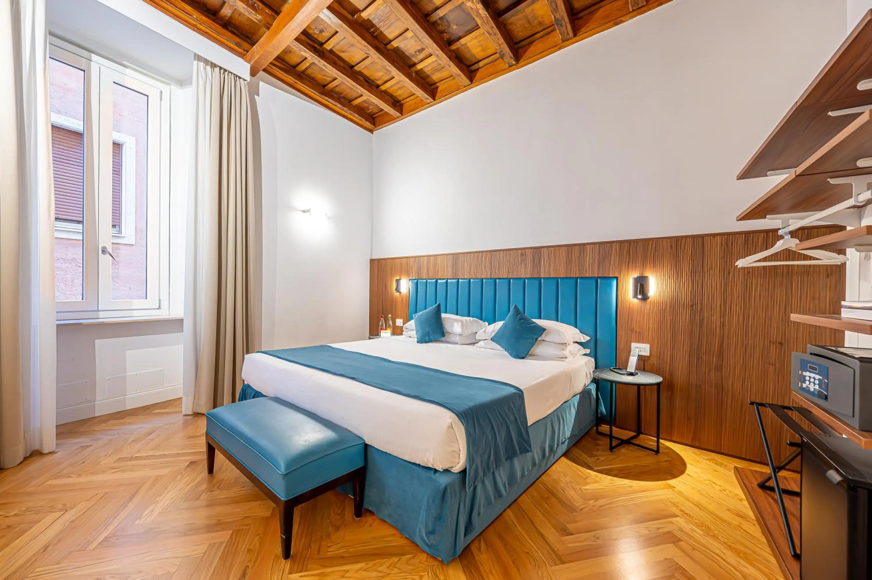 Bedroom, Bed in Albergo Abruzzi