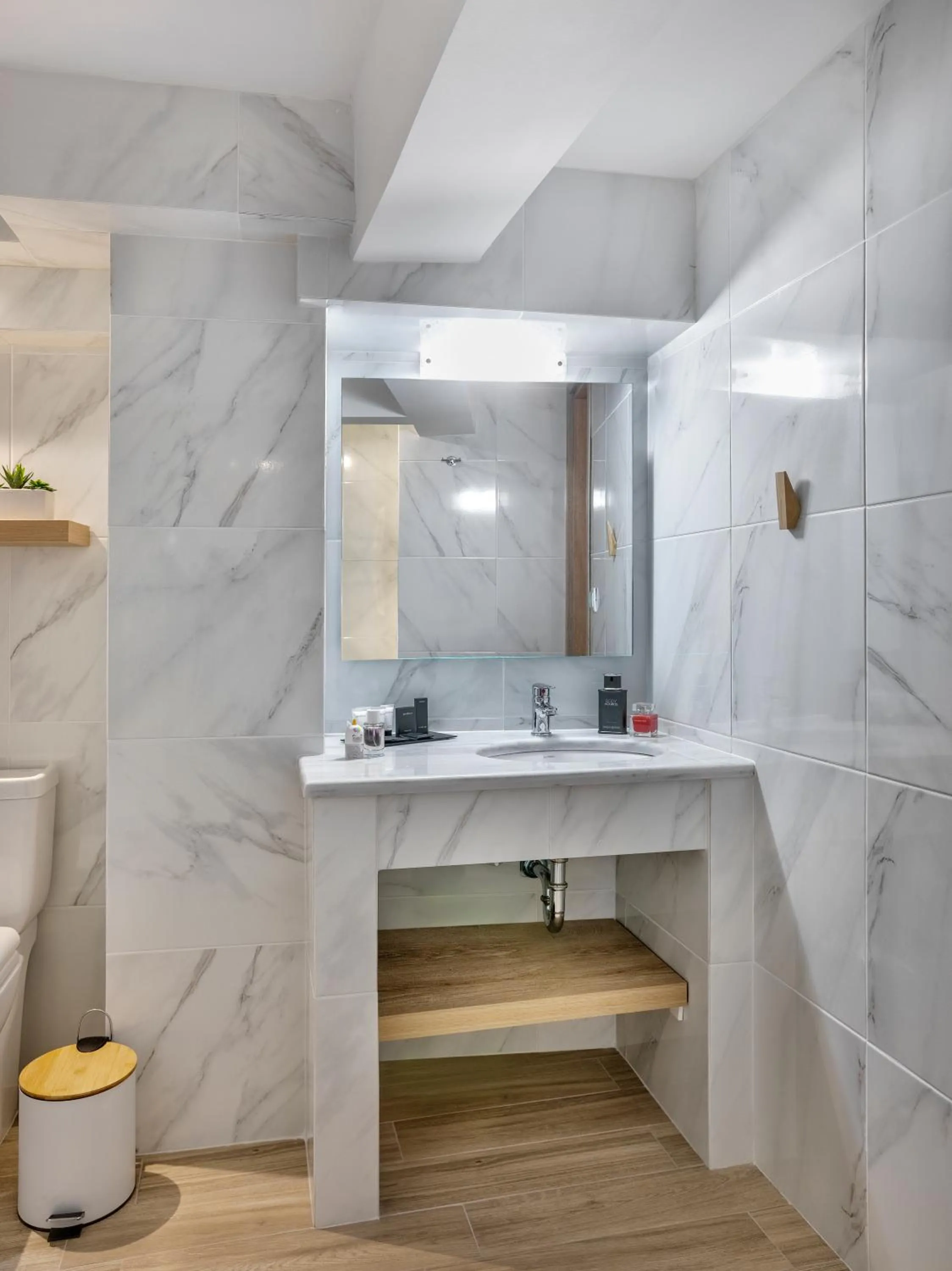 Bathroom in Acropolis City Life BH