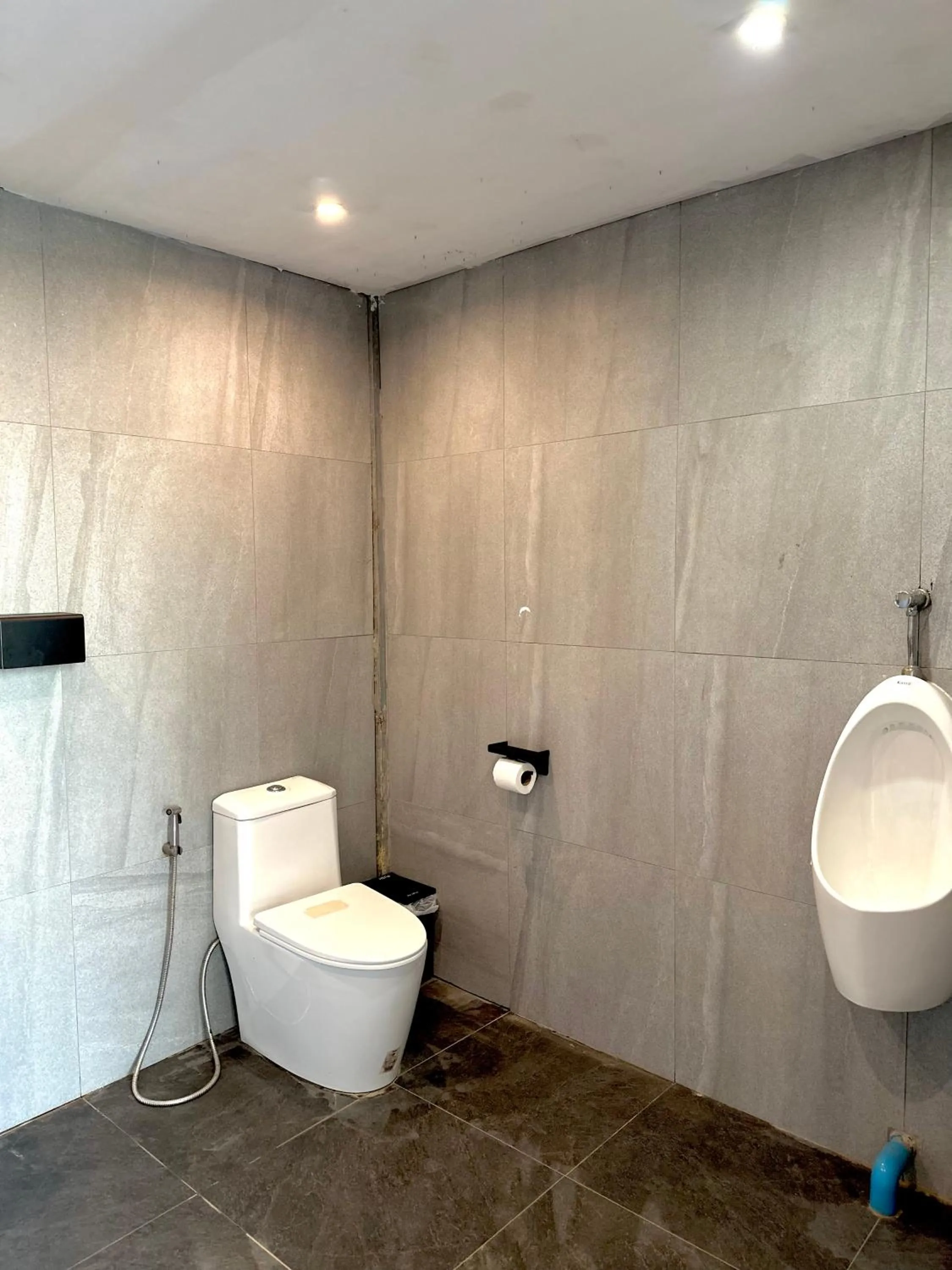 Toilet in Koh Mook Mountain view