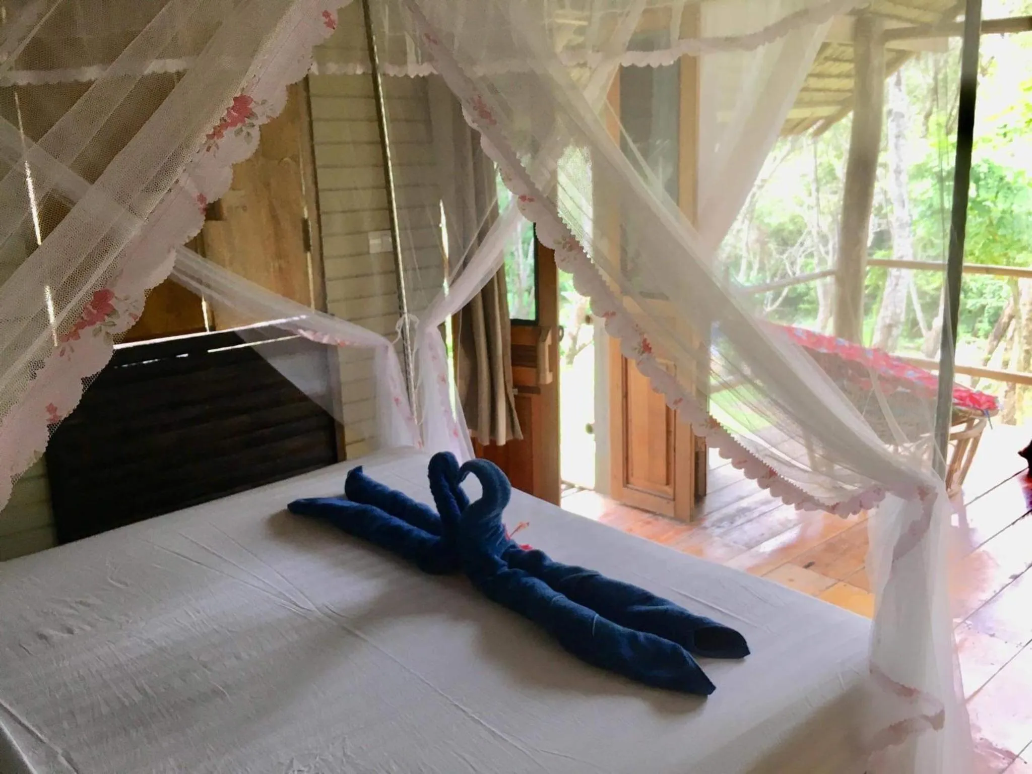 Bed in Koh Mook Mountain view