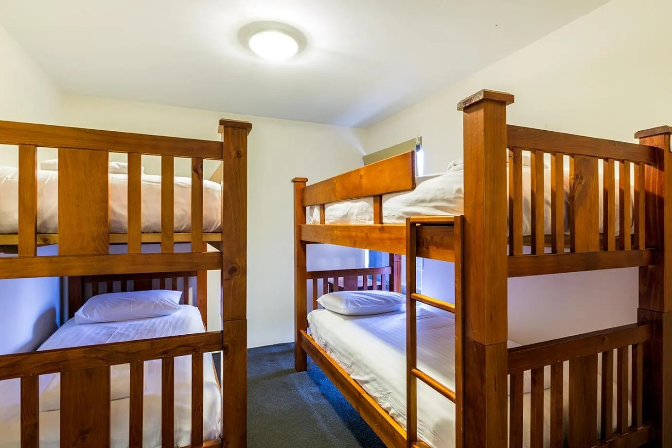 Bedroom in Alpine Woodsmoke Apartments