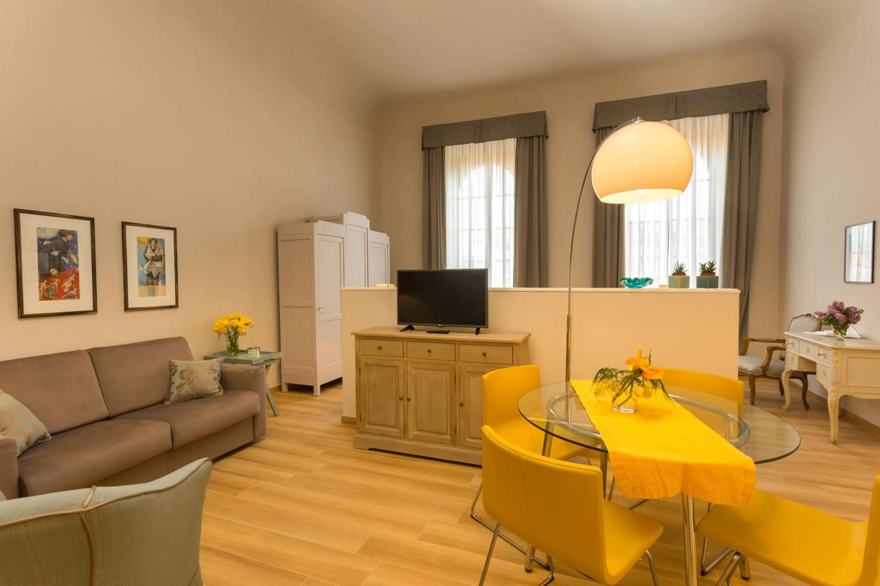 Photo of the whole room in Palazzo Alfani - Residenza d'Epoca