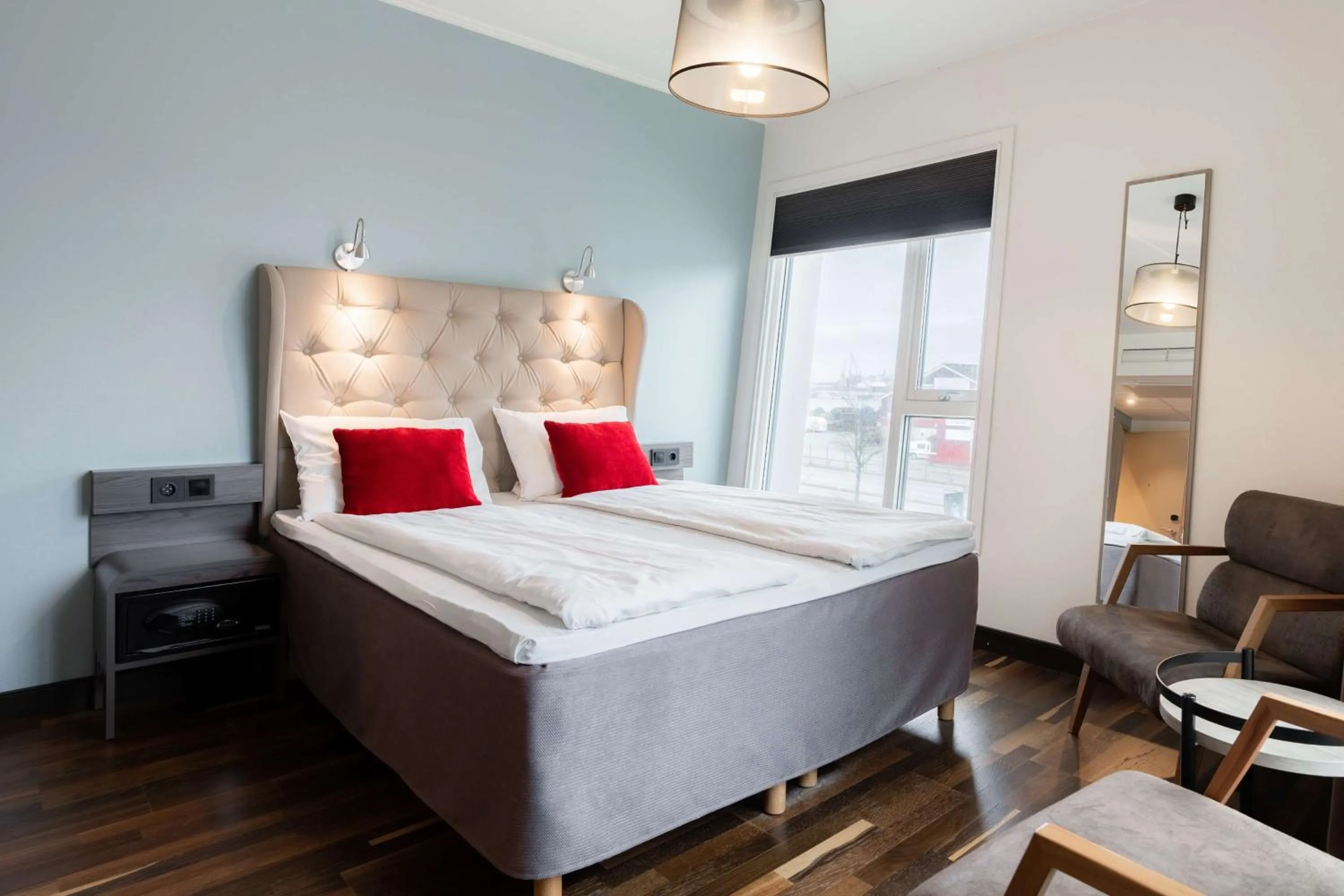 Bedroom, Bed in Scandic Stavanger City