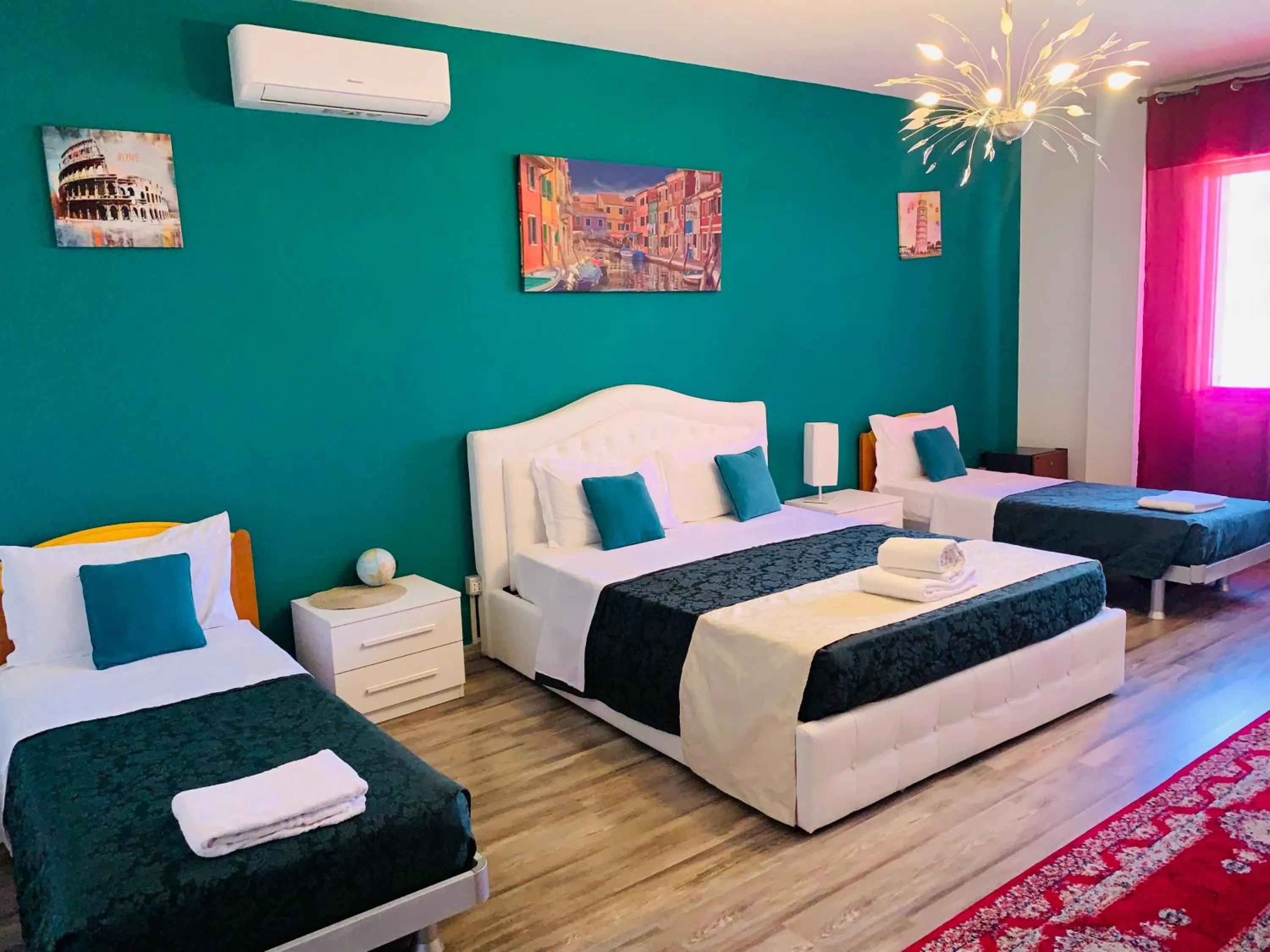 Bed in Venice Day Apartment