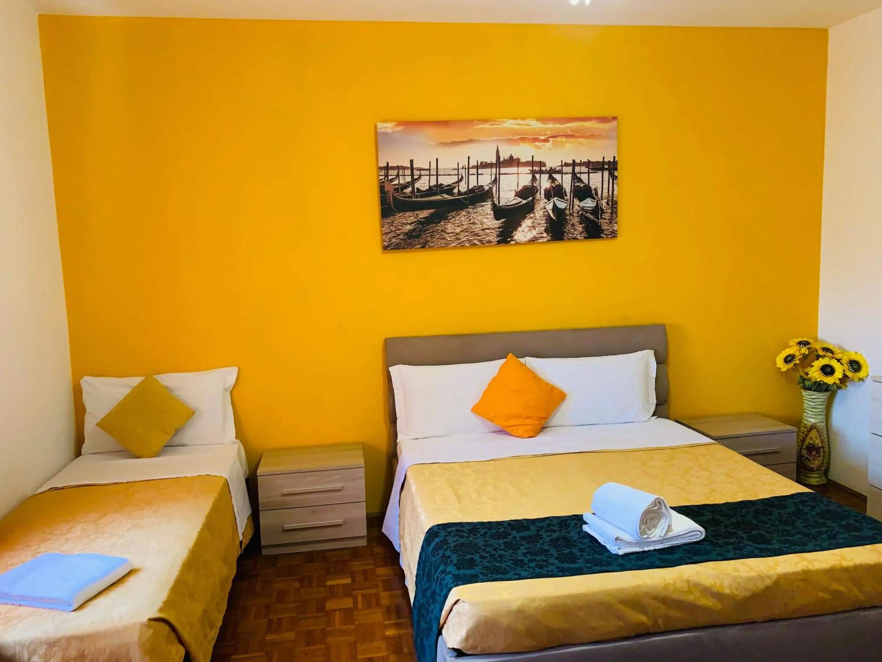 Bed in Venice Day Apartment