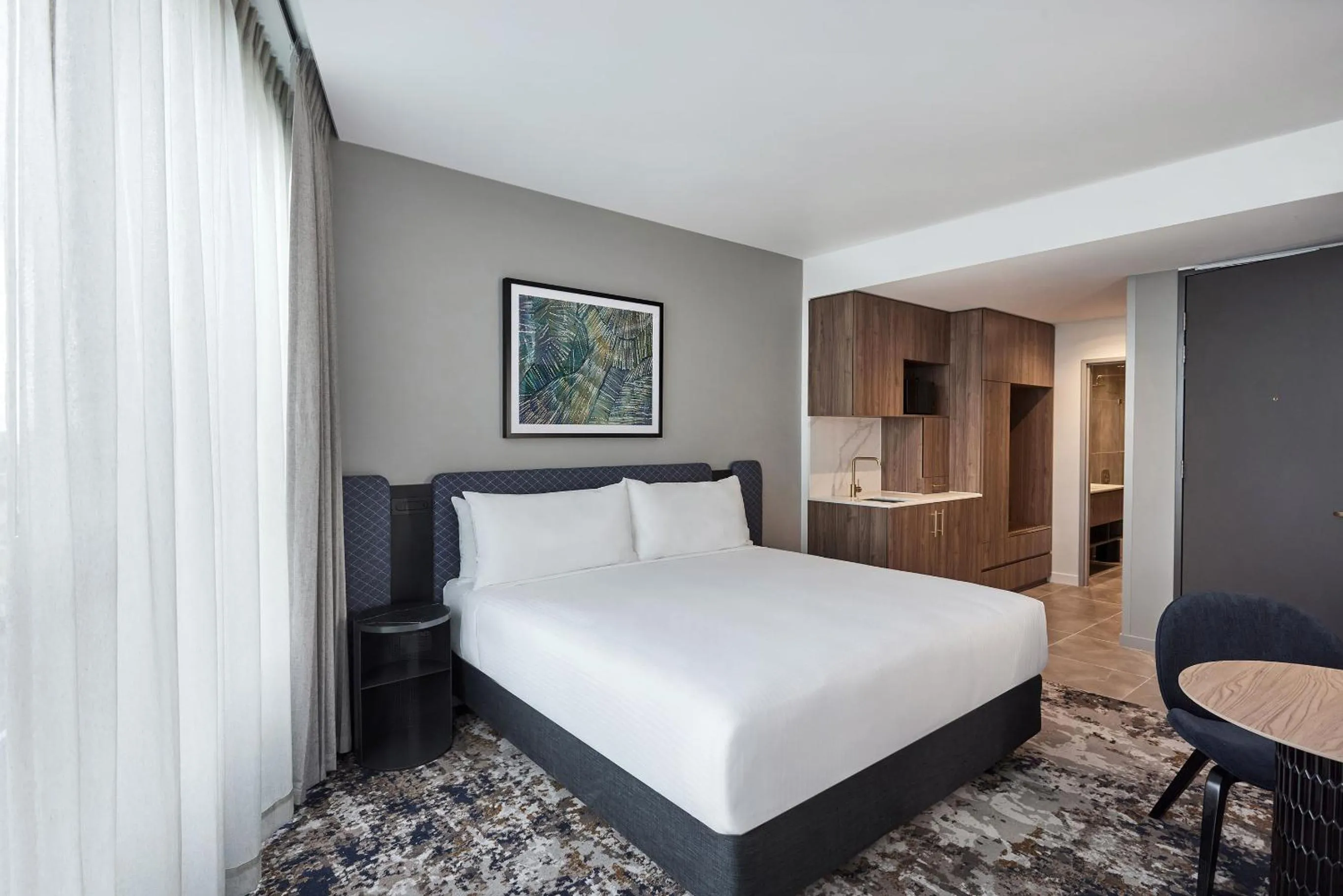 Bed in Adina Apartment Hotel Melbourne, Pentridge