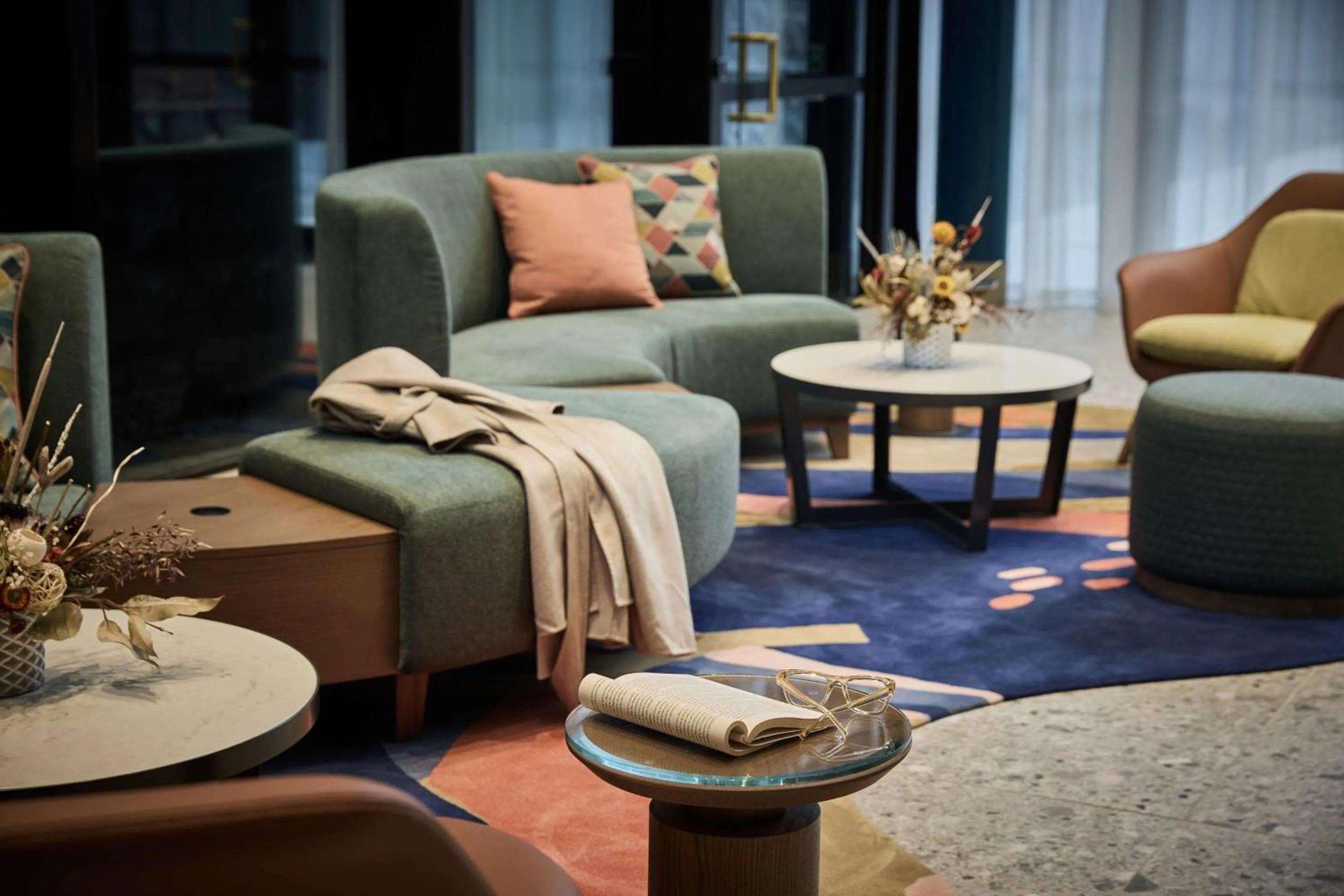 Lobby or reception in Adina Apartment Hotel Melbourne, Pentridge