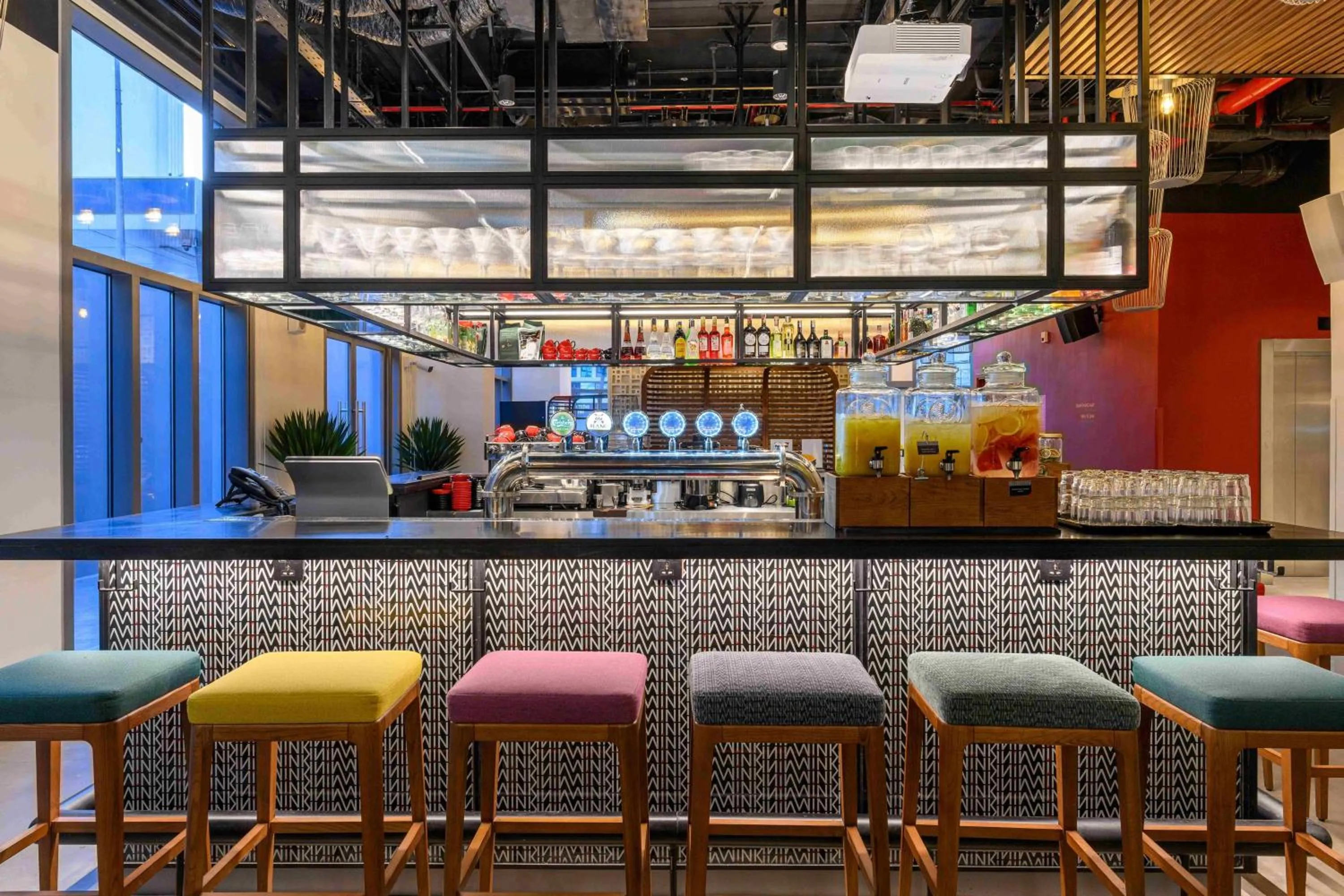 Restaurant/places to eat in Wink Hotel Danang Centre - 24hrs Stay