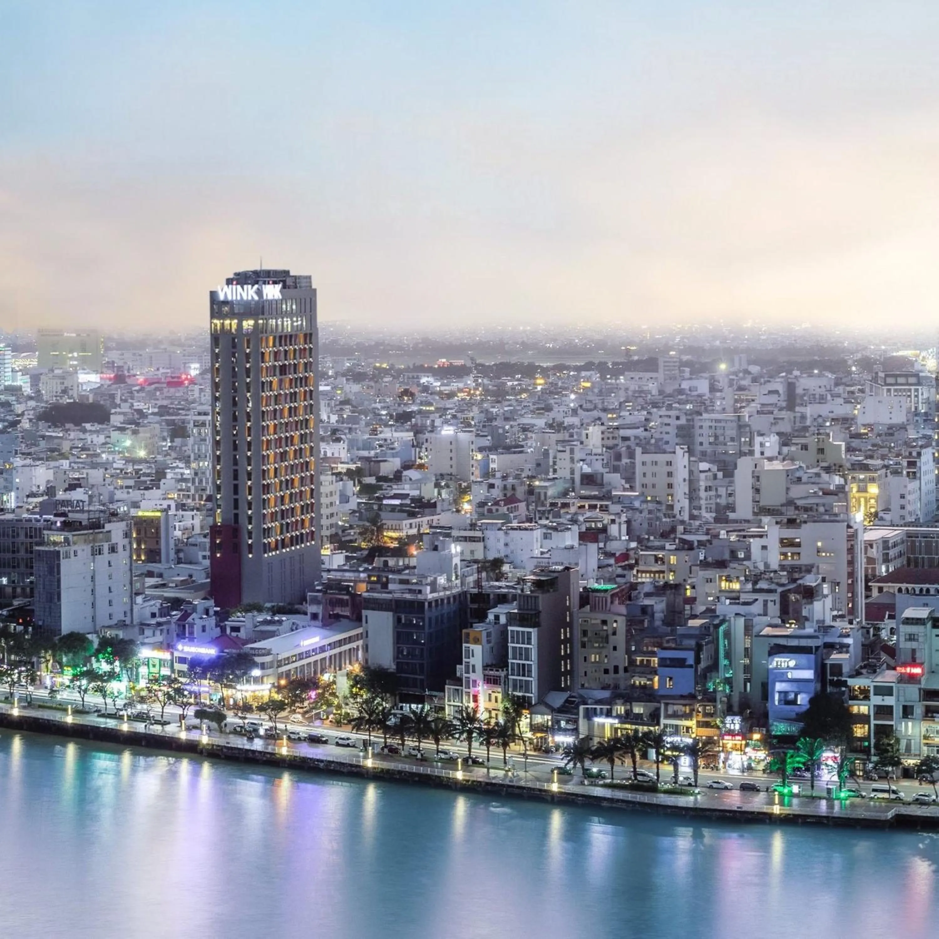 Wink Hotel Danang Centre - 24hrs Stay