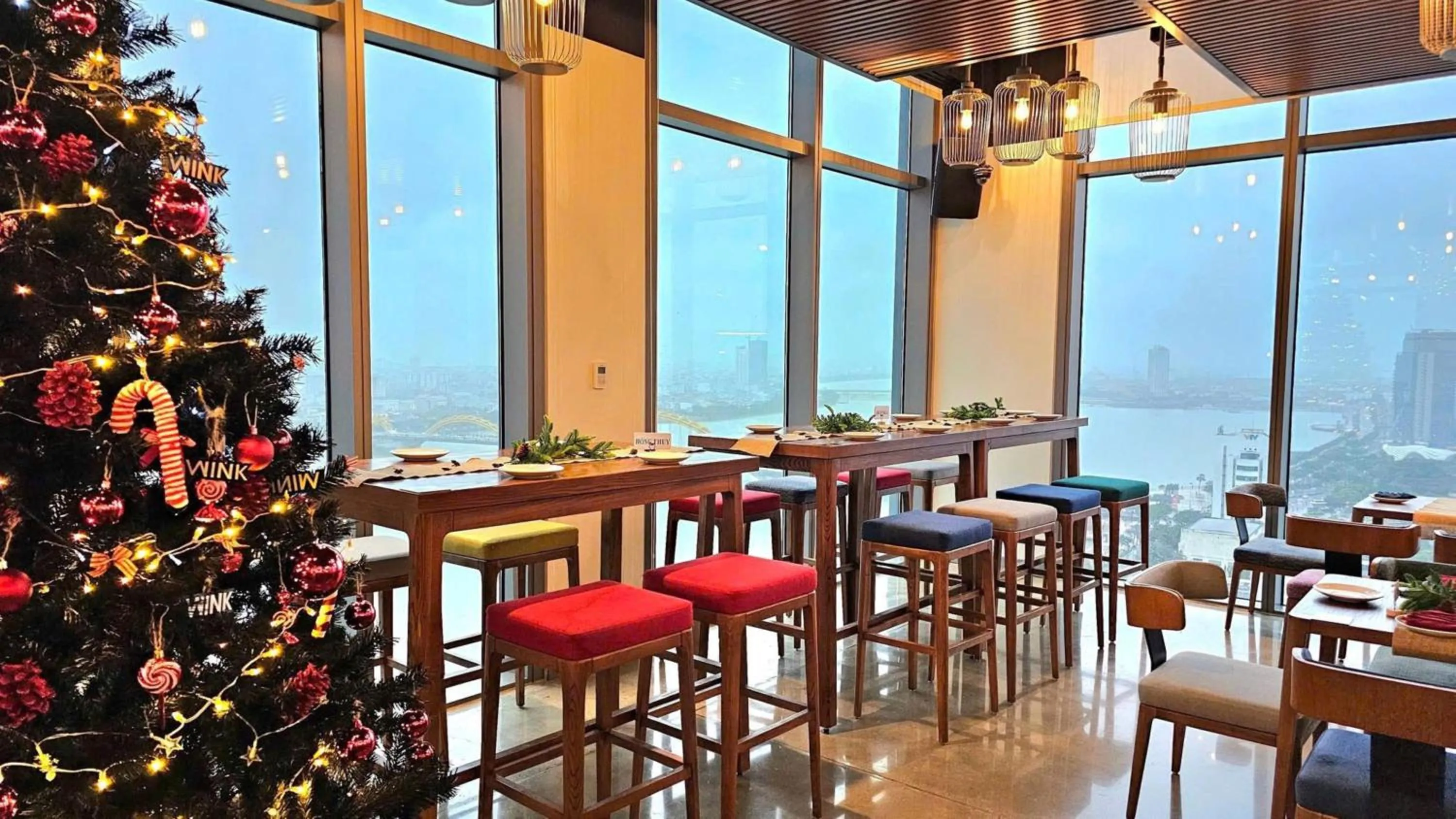 Restaurant/places to eat in Wink Hotel Danang Centre - 24hrs Stay