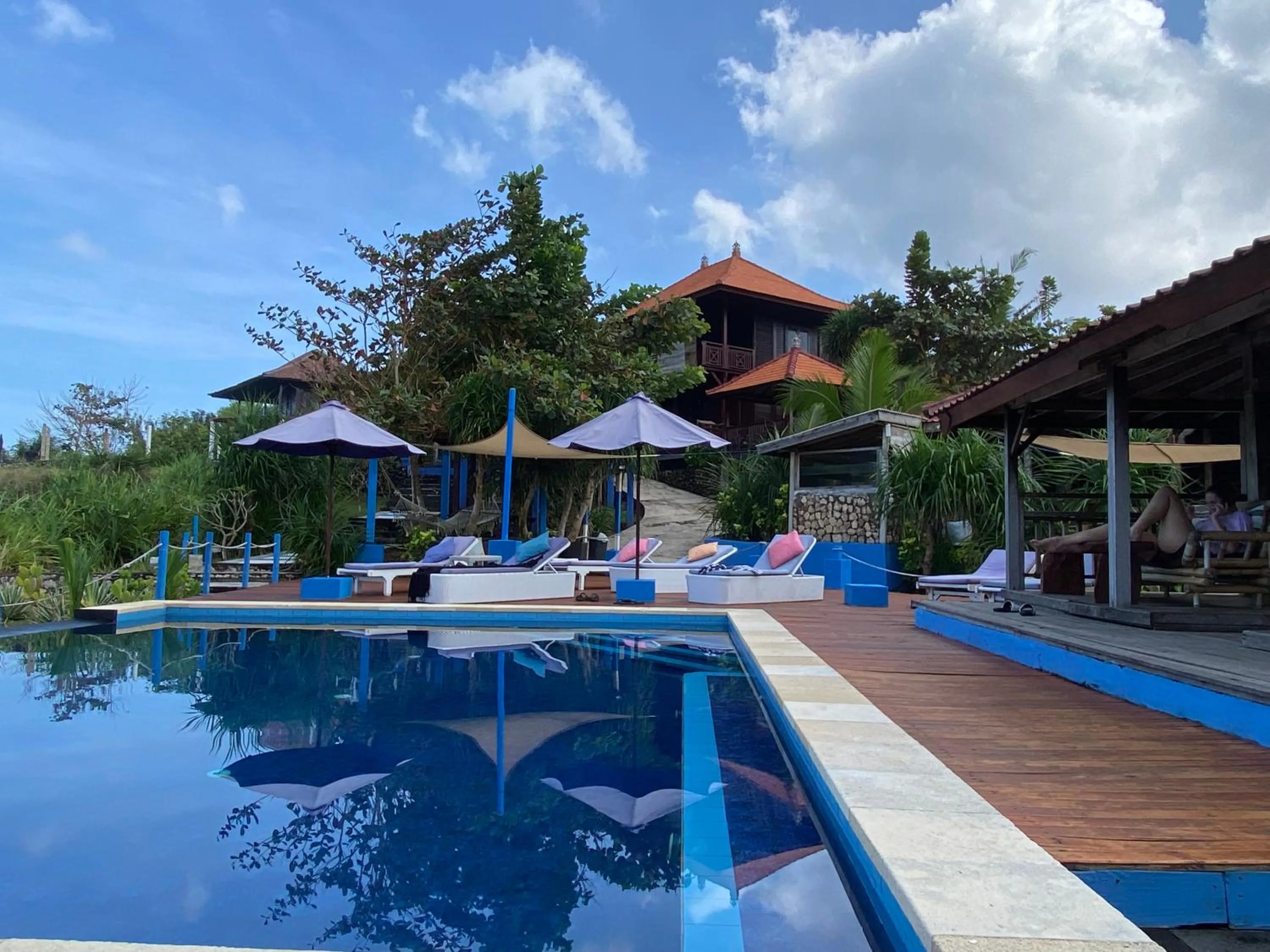 Swimming pool in Kov Ceningan