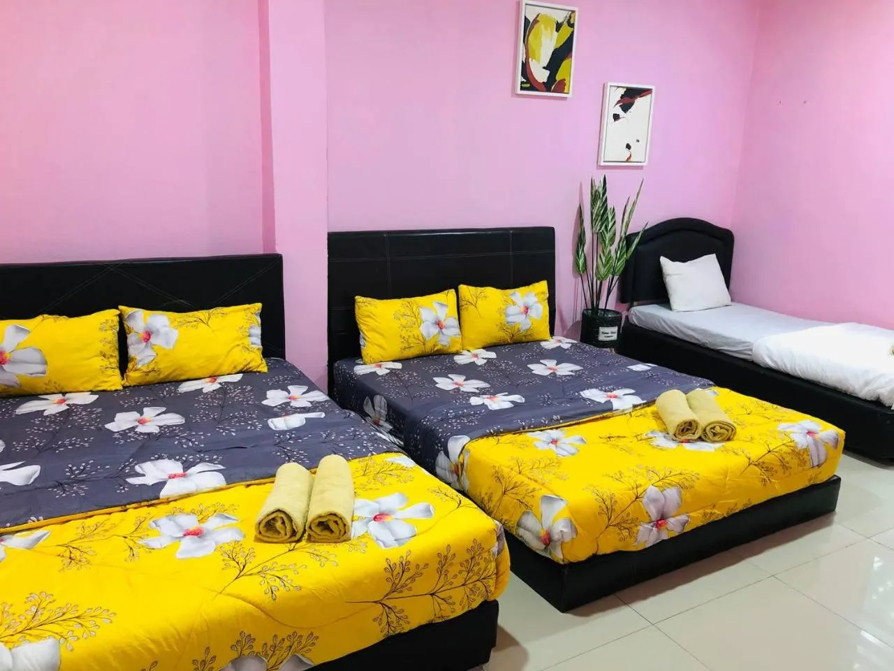 Bedroom, Bed in RD Legend Hotel